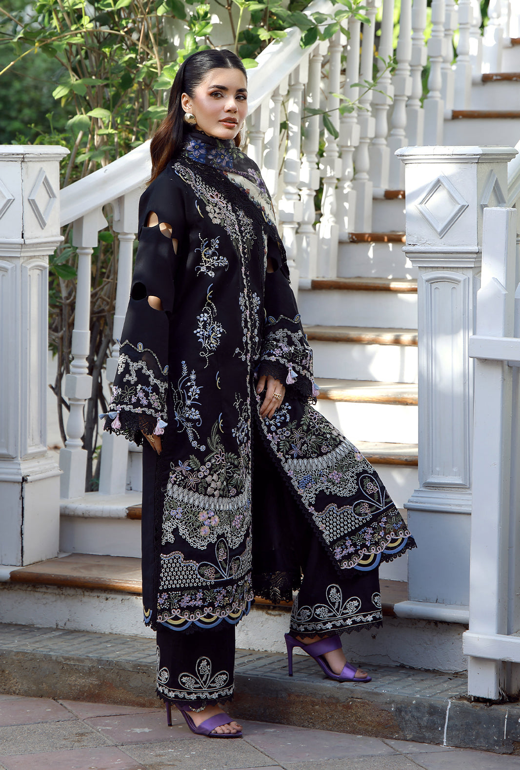 AJR Alif Signature Lawn – Vylo