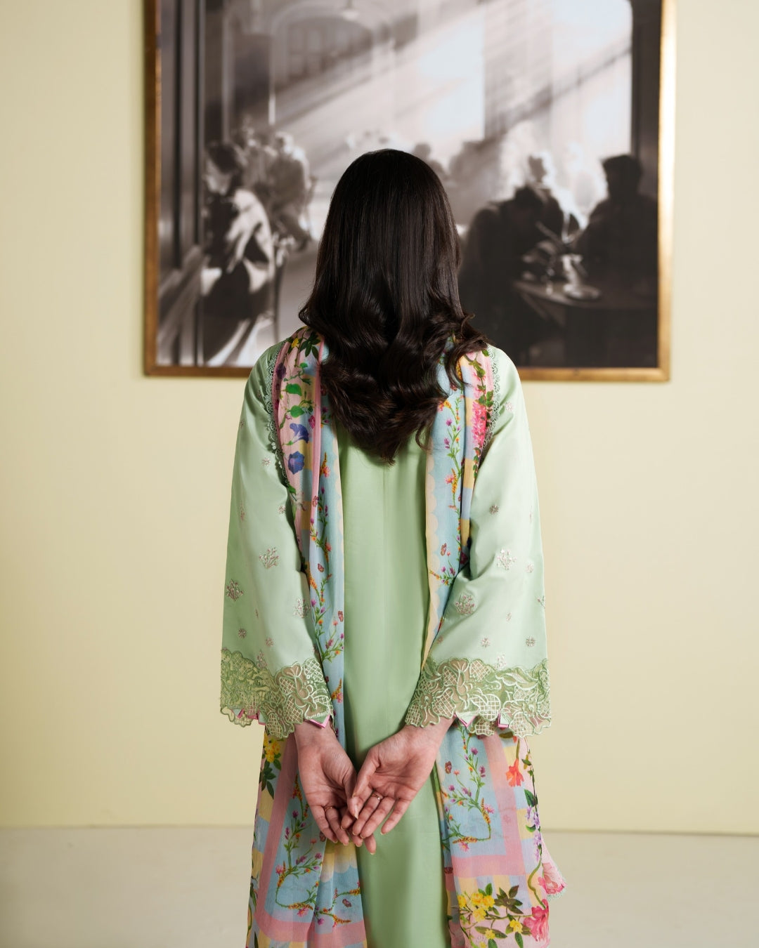 Whispers of Summer Luxury Lawn – INEZ
