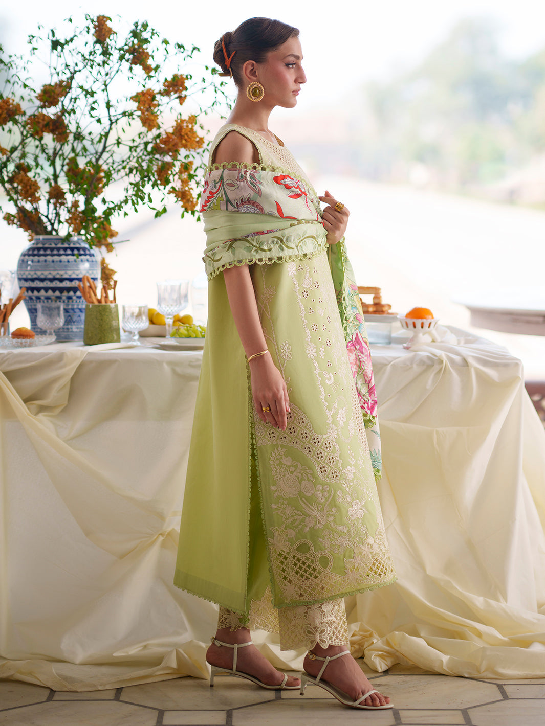 Nilofer Luxury Lawn – NL-06