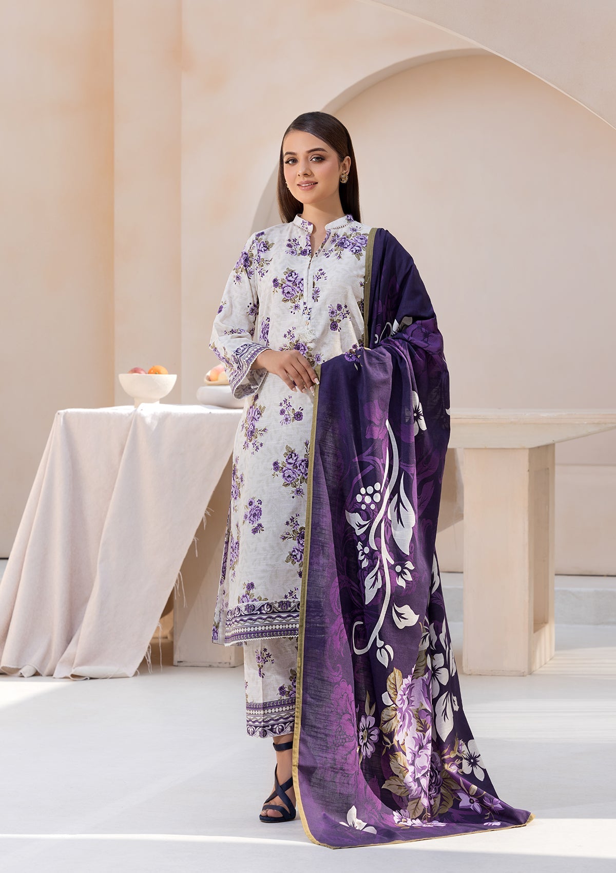 khaddar Kurta Set in Off-white
