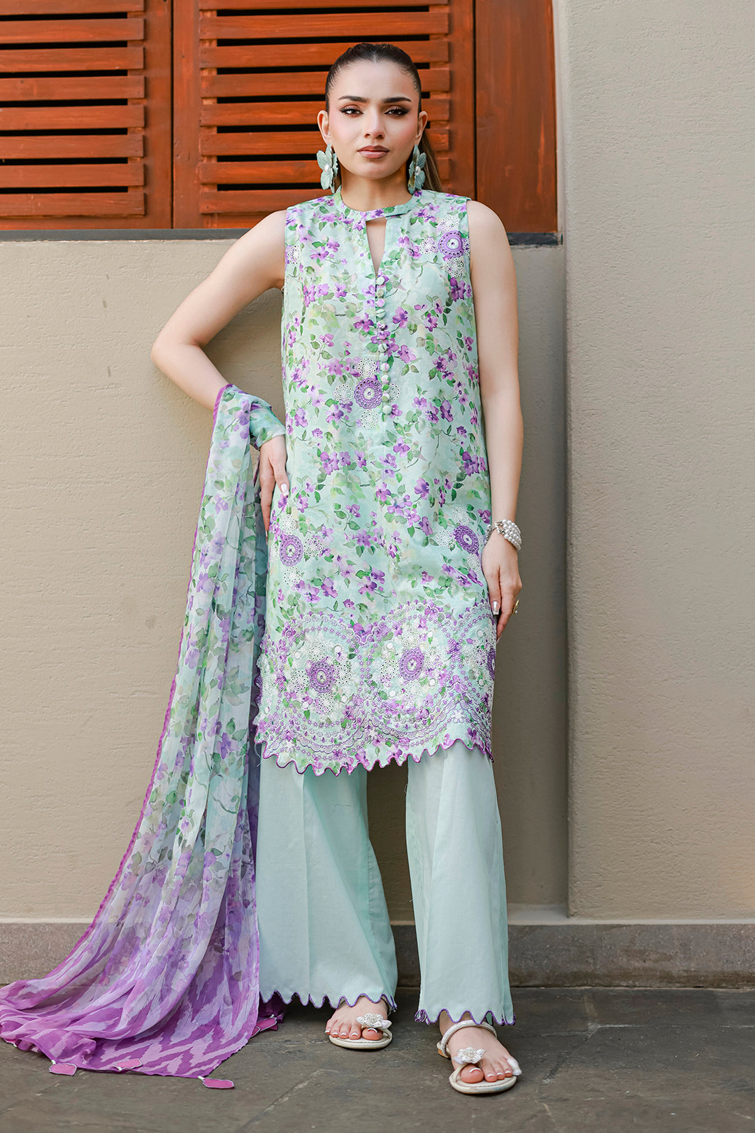 Chikankari Lawn – Z-4053