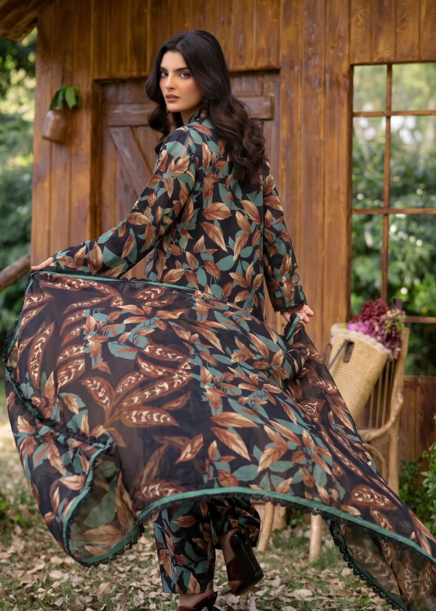 raw silk Kurta Set in Black, turquoise