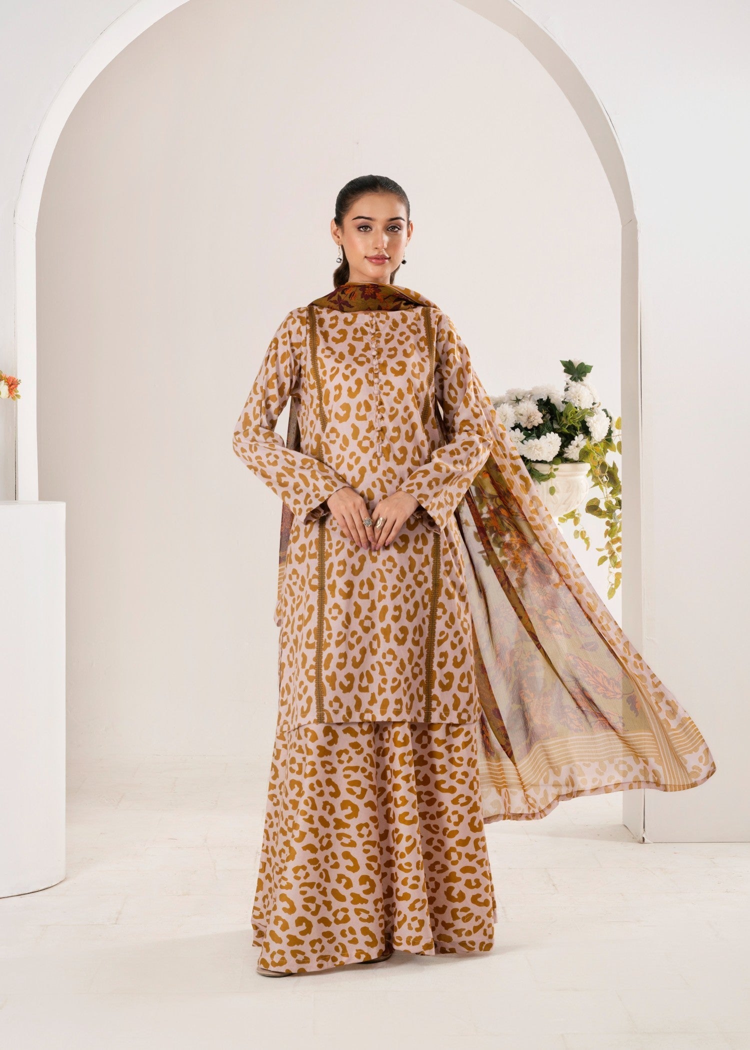lawn Sharara in Brown