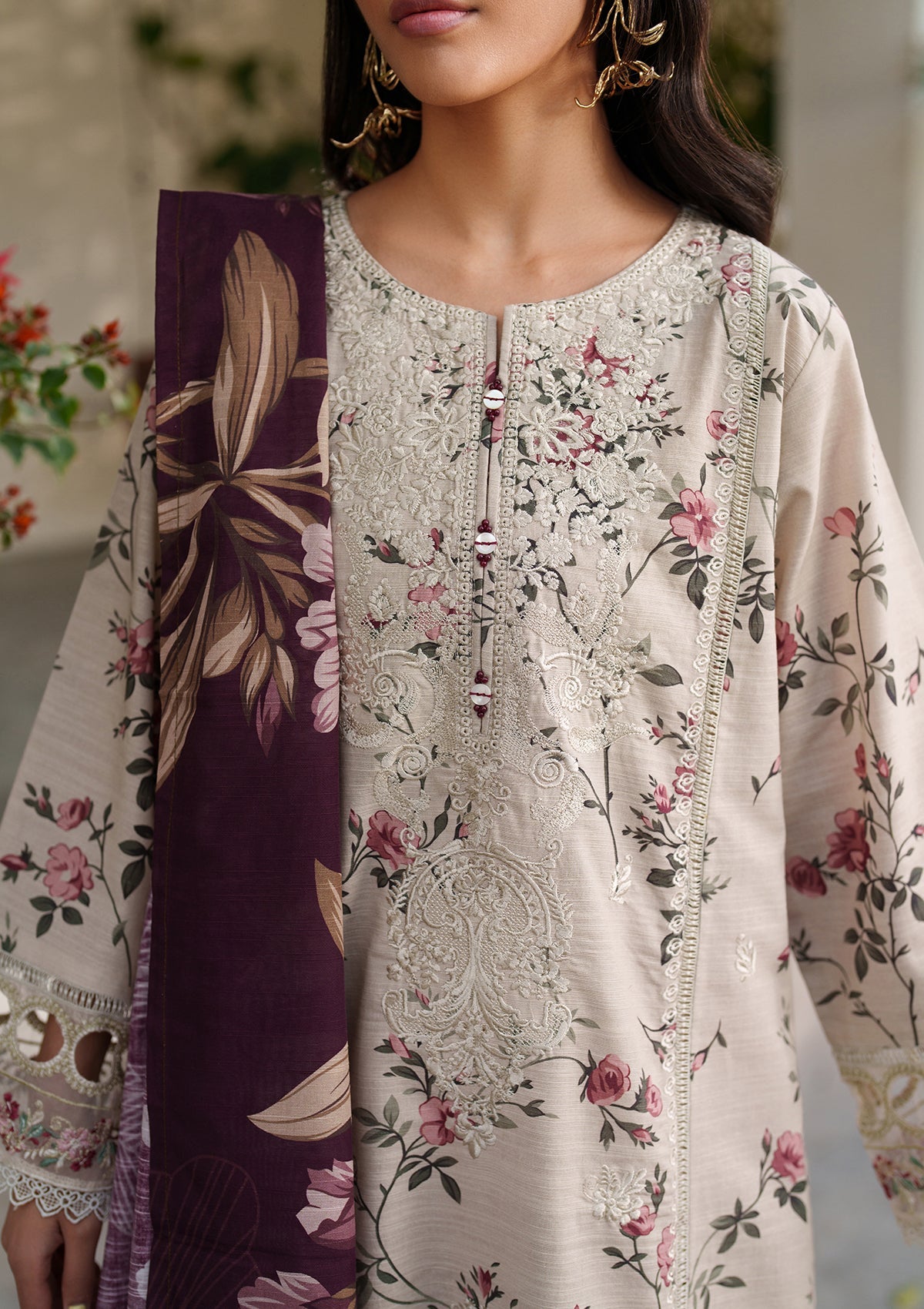 lawn Kurta Set in Alabaster