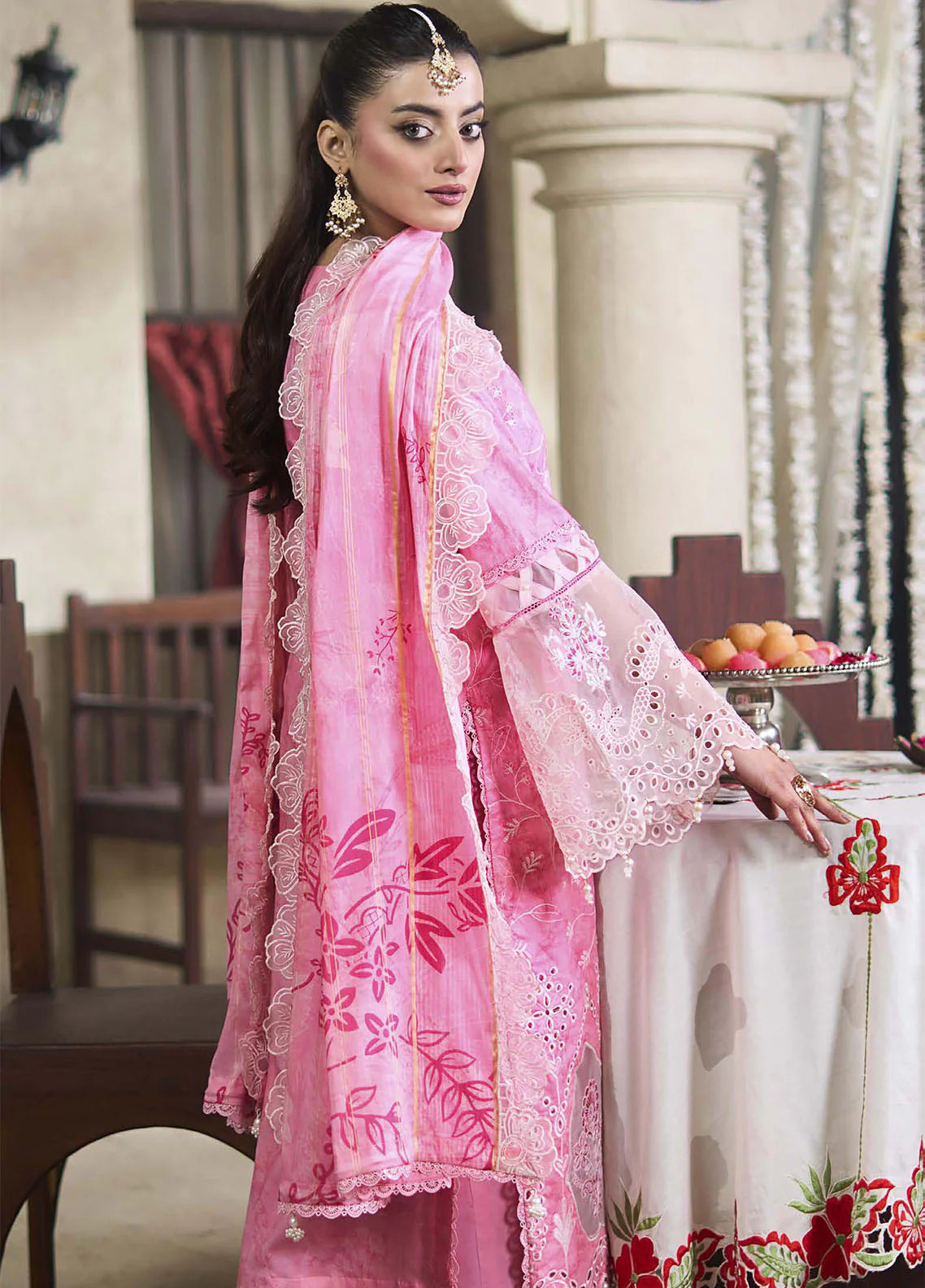 Appliquekari Lawn Edition – ACE-26-04