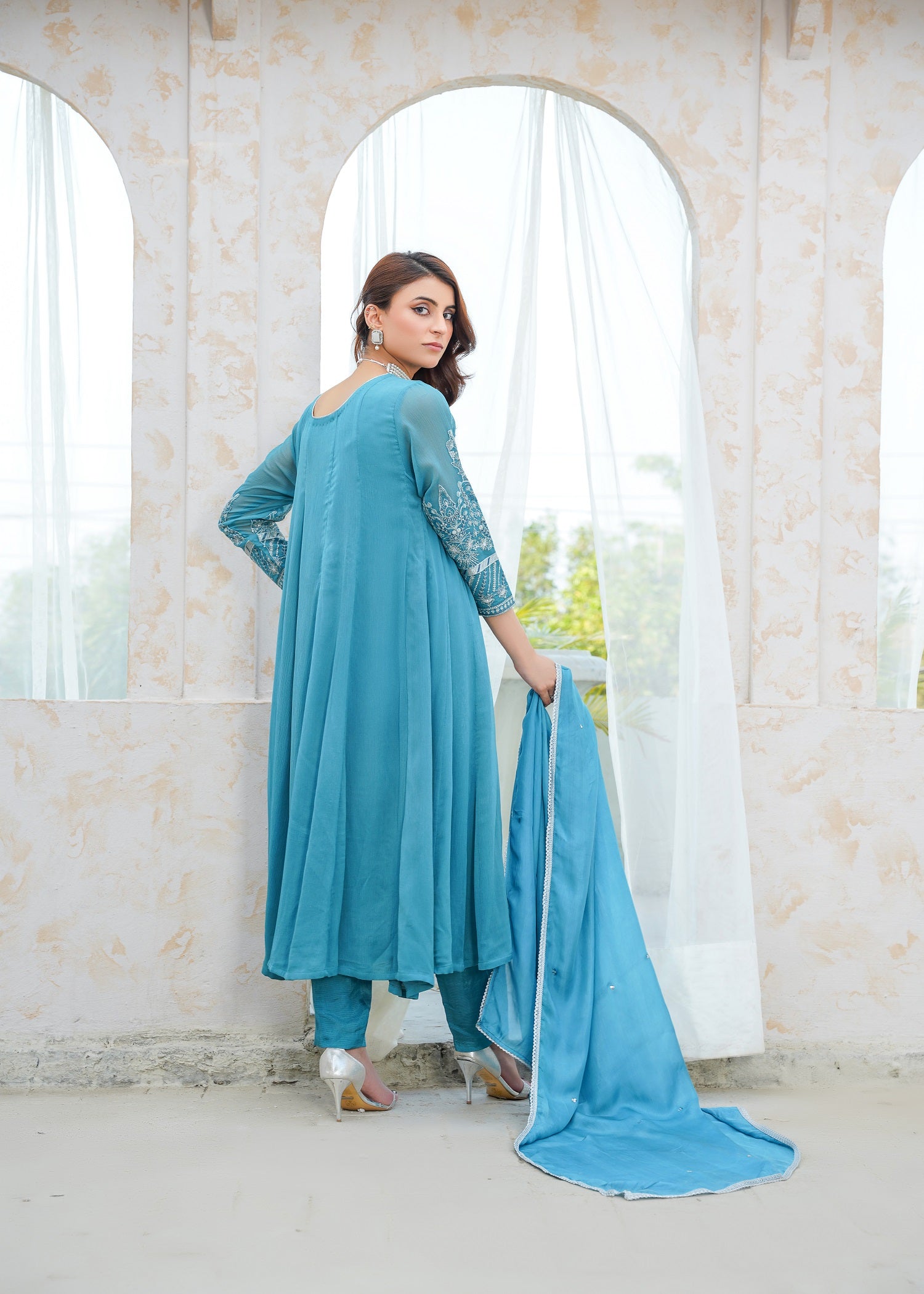 bemberg crinkle chiffon Pishwas in Sky blue