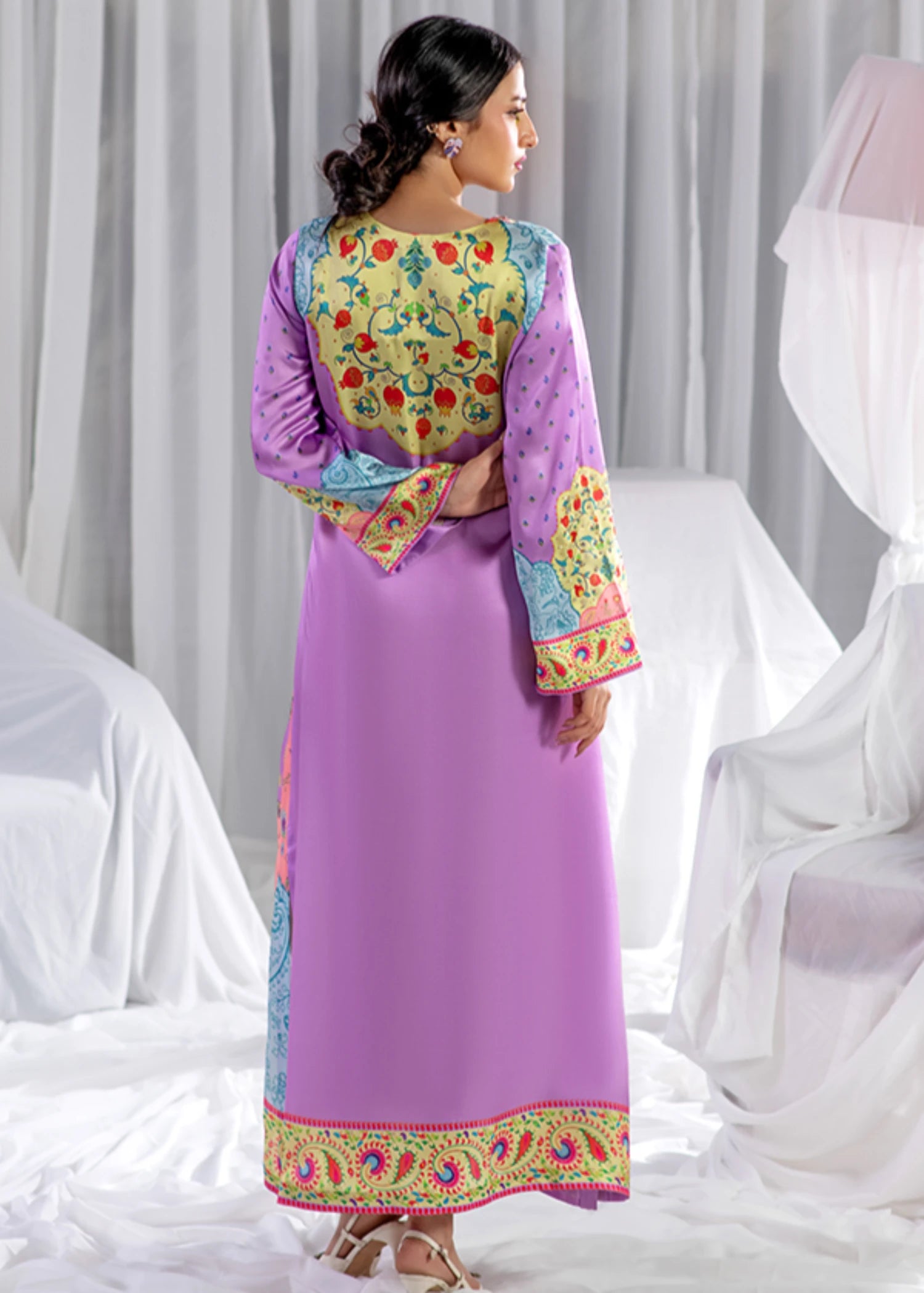 silk Kaftan in Lilac