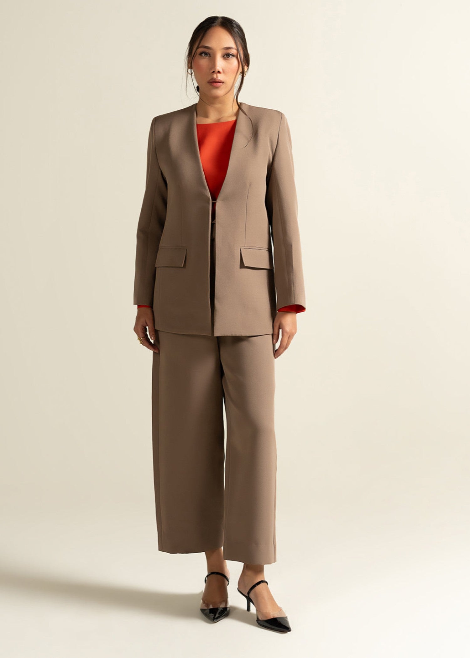 stretch voile Blazer in Tan brown