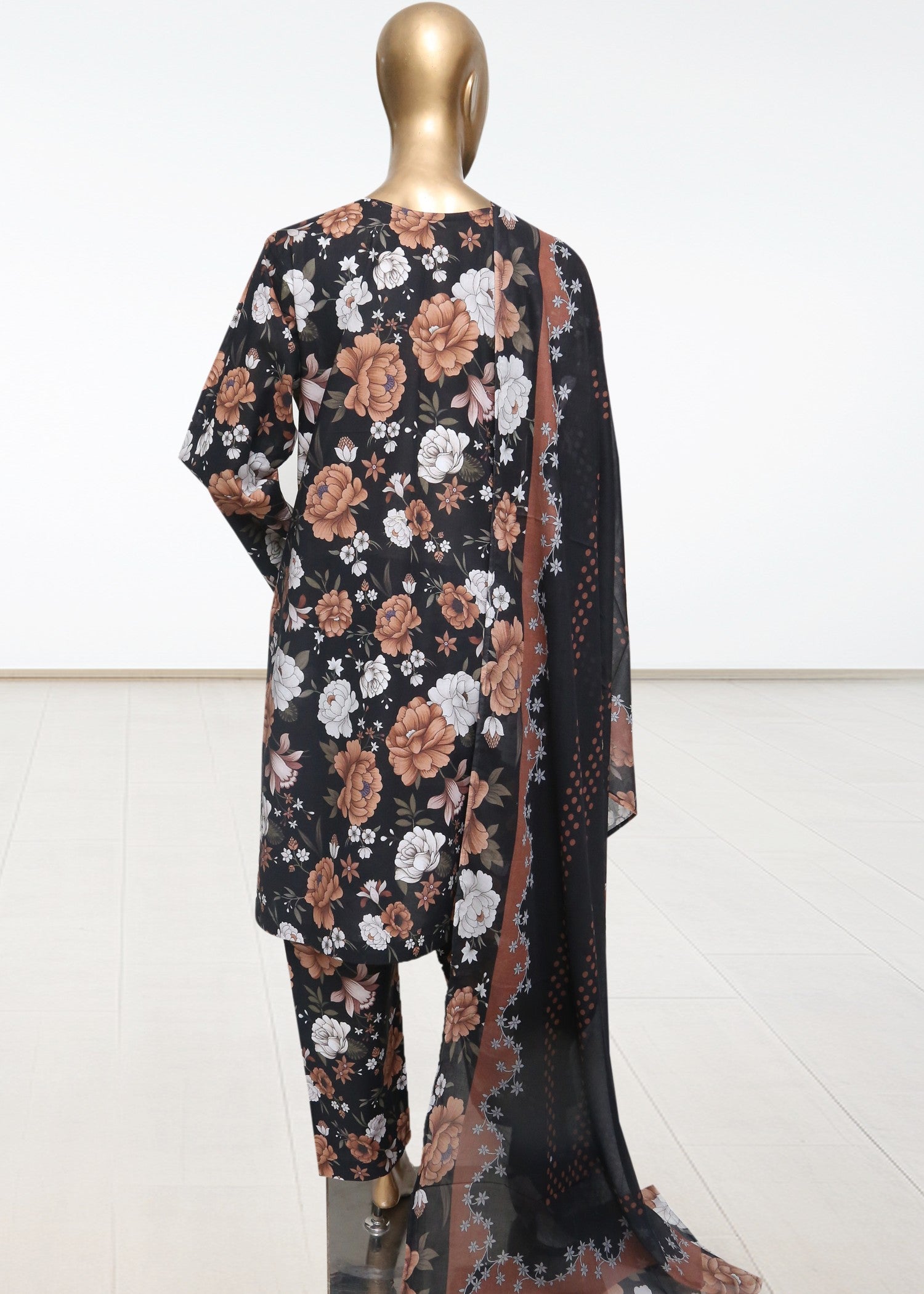 lawn Kurta Set in Black, cinnamon brown, chalk
