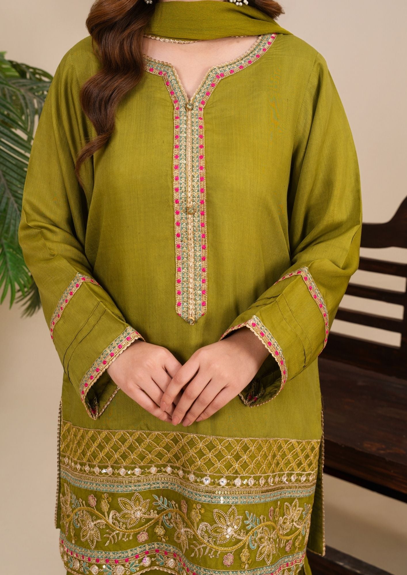 viscose thai silk Kurta Set in Avocado green