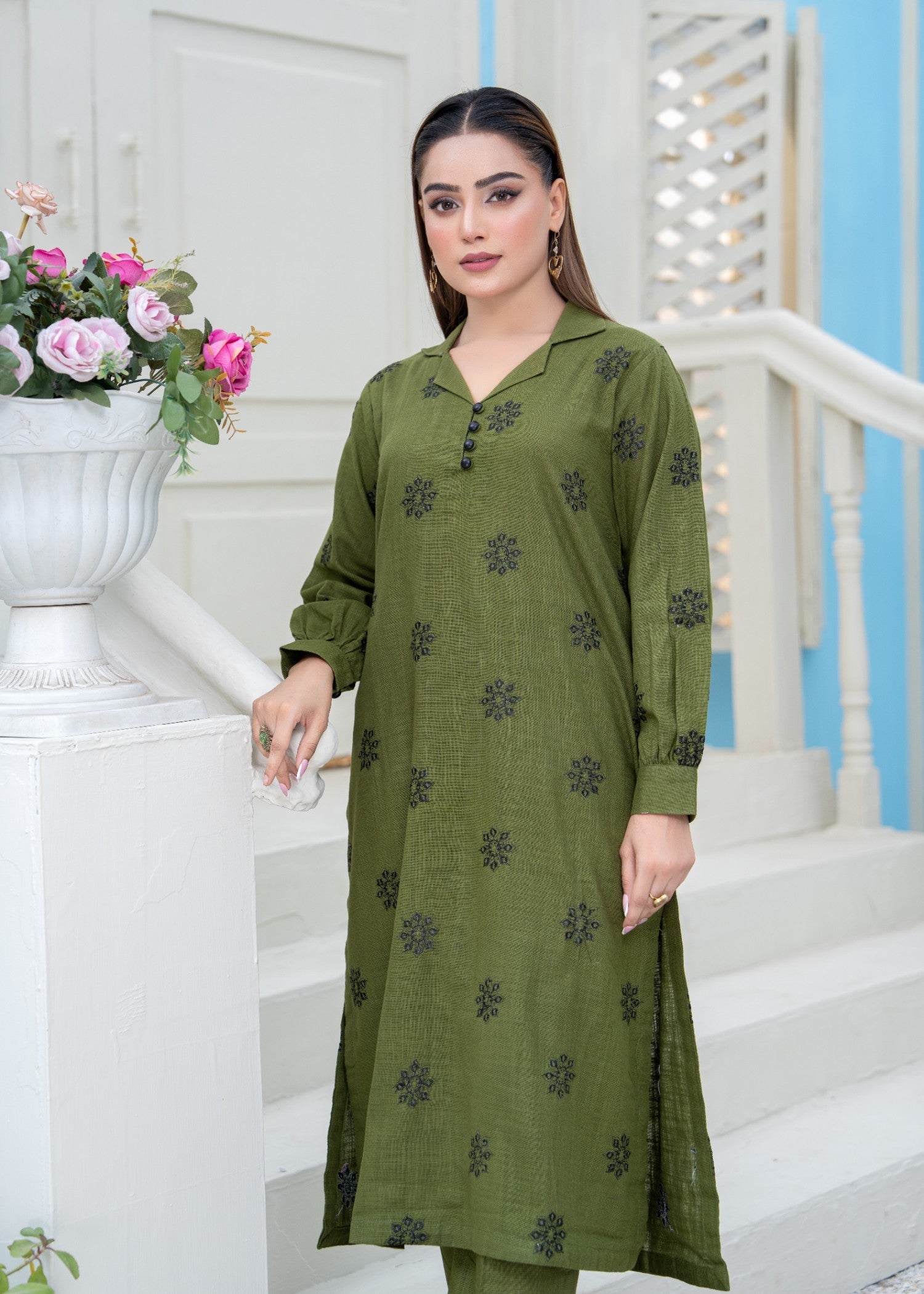 khaddar Kurta Set in Forest green
