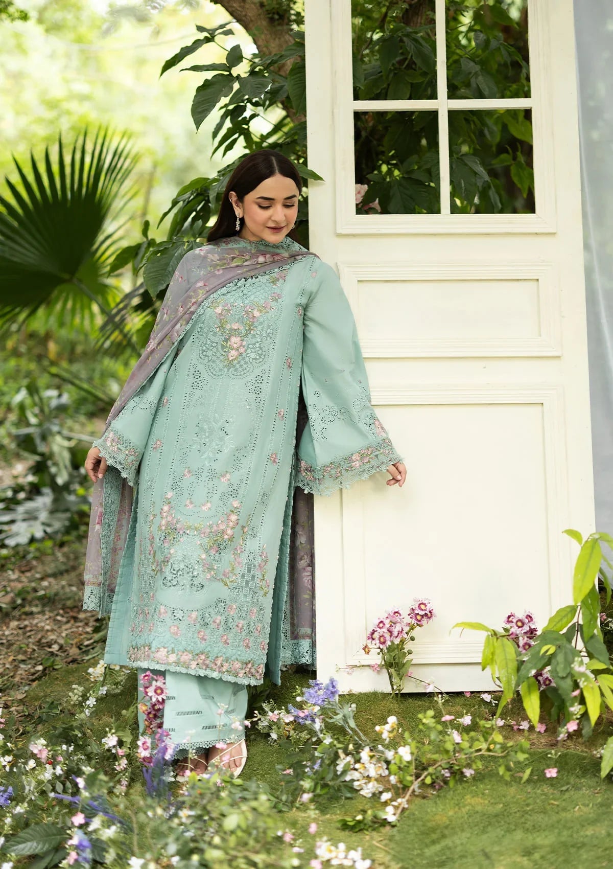 Luxury Lawn – ELQ-6b Mint Story