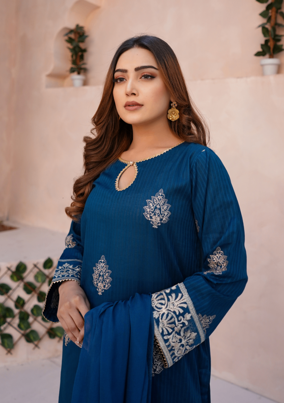 textured lawn Kurta Set in Teal