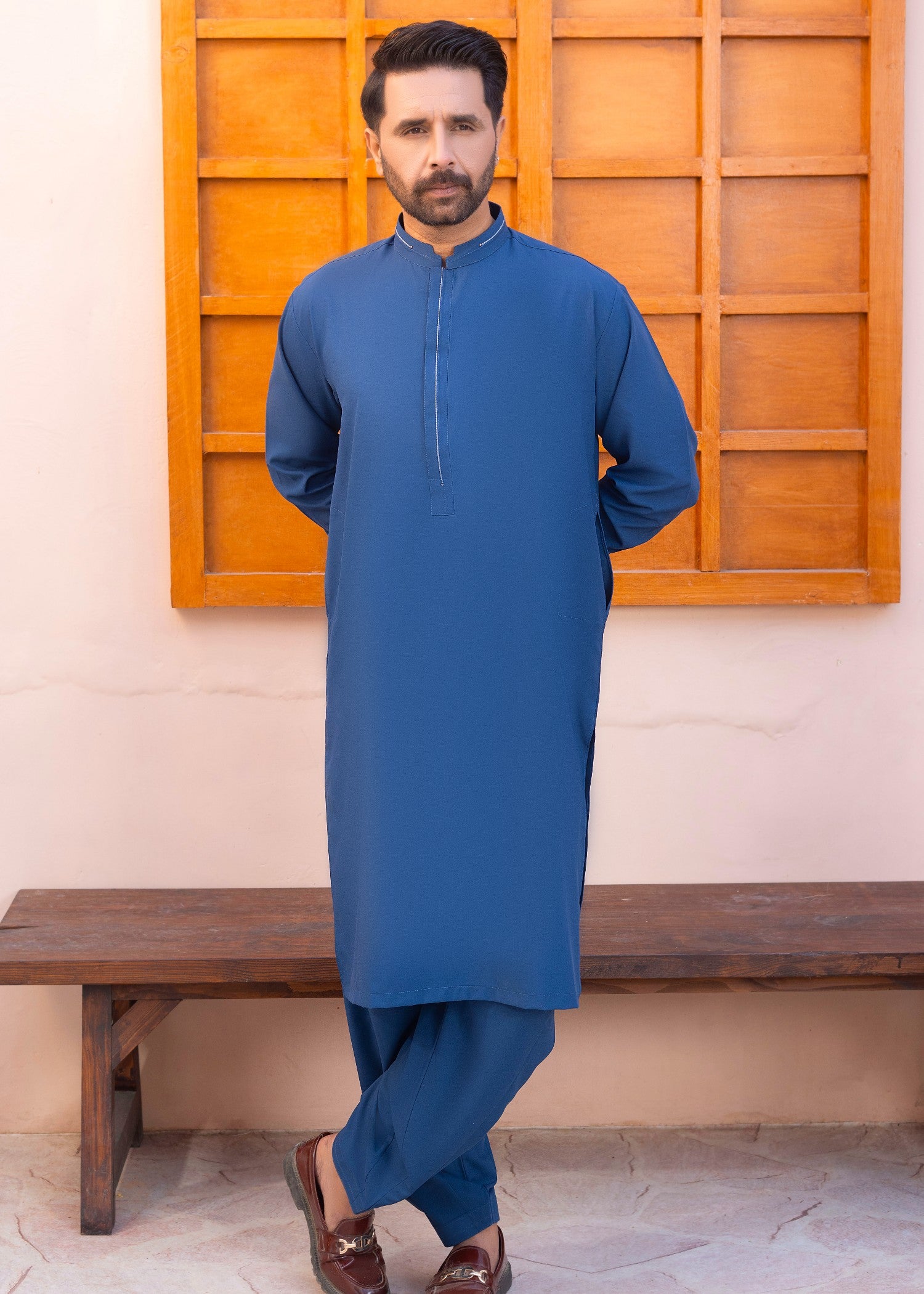 wash & wear Shalwar Kameez in Sapphire blue