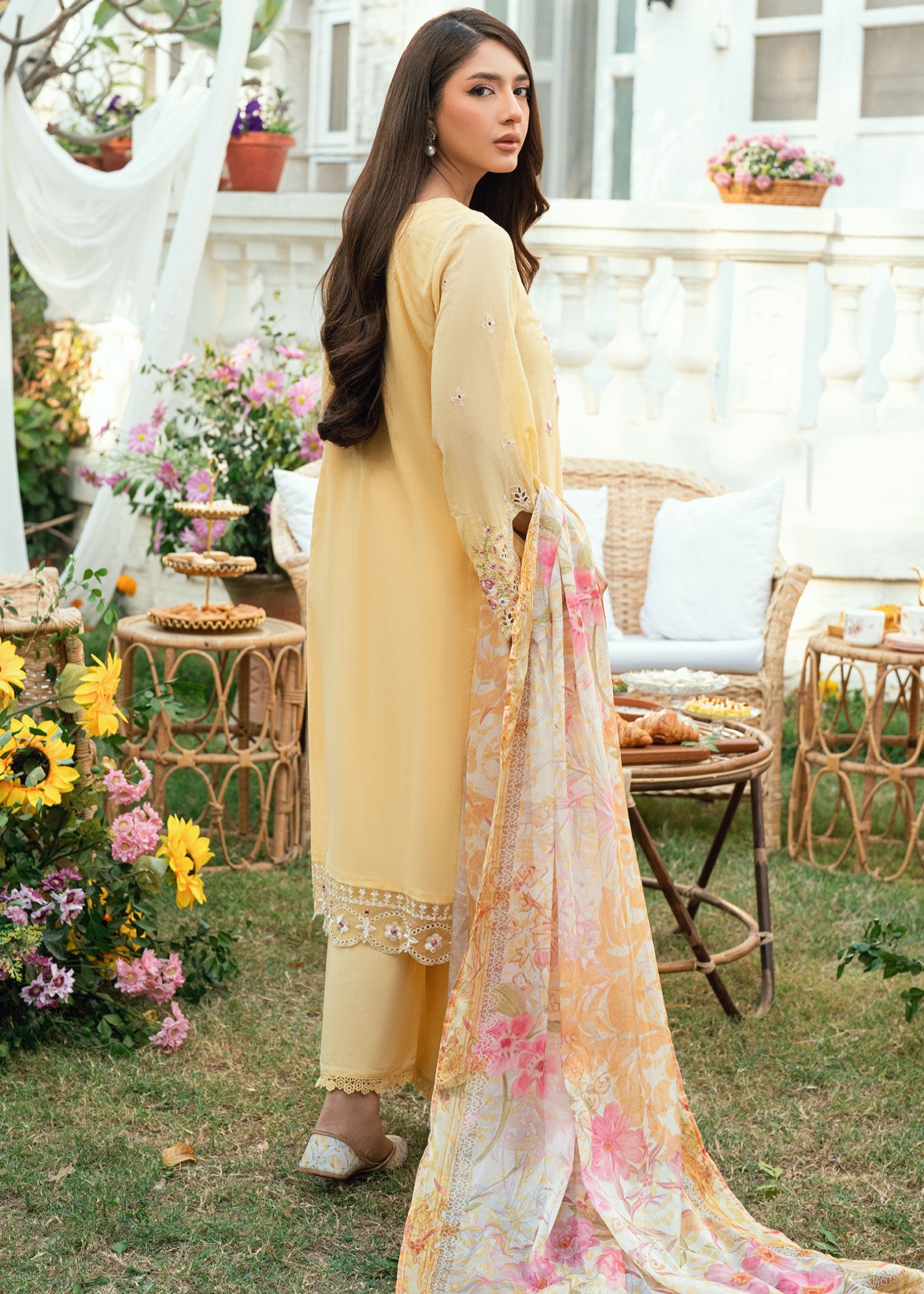 cotton Kurta Set in Blonde