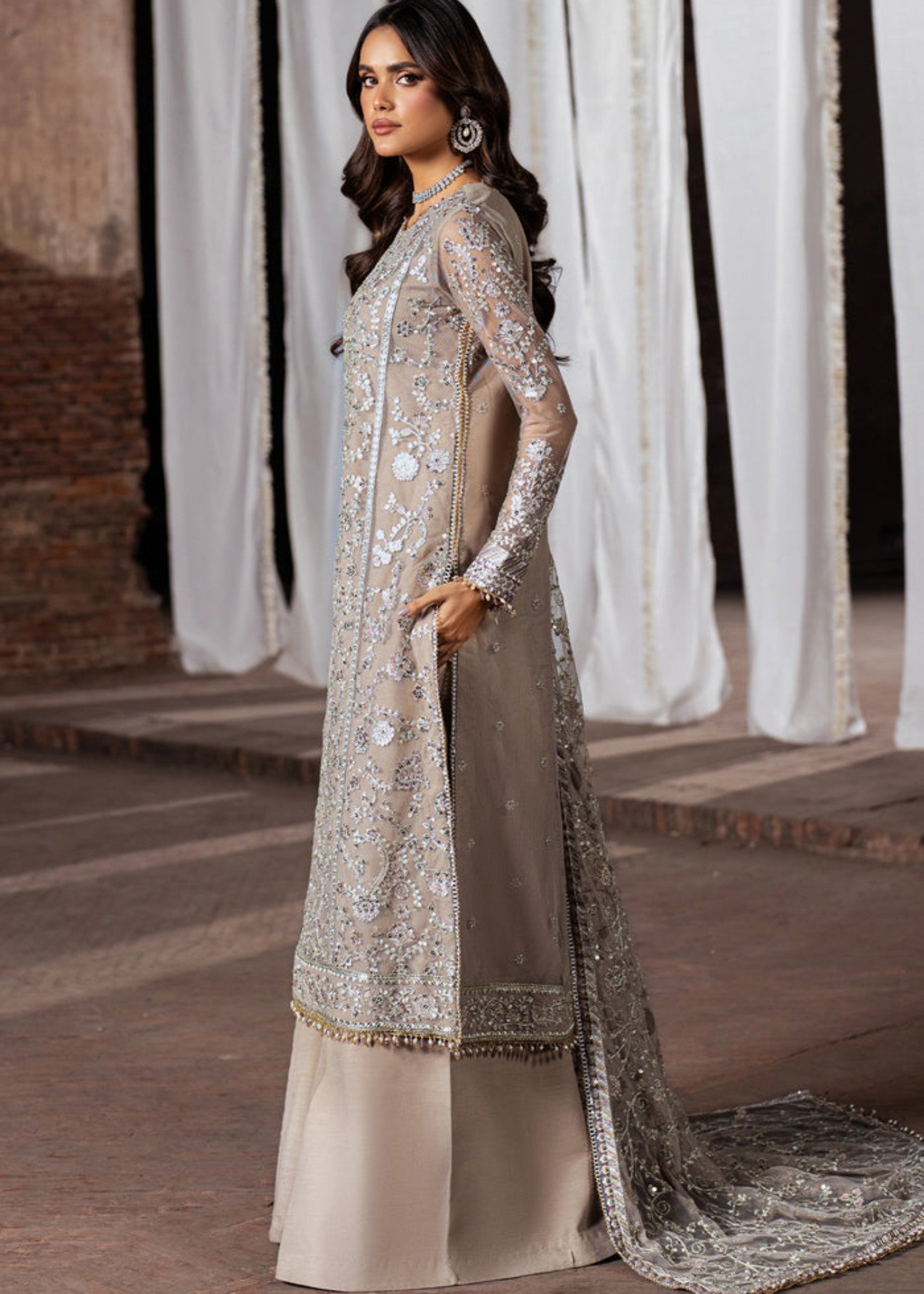 net Sharara in Beige