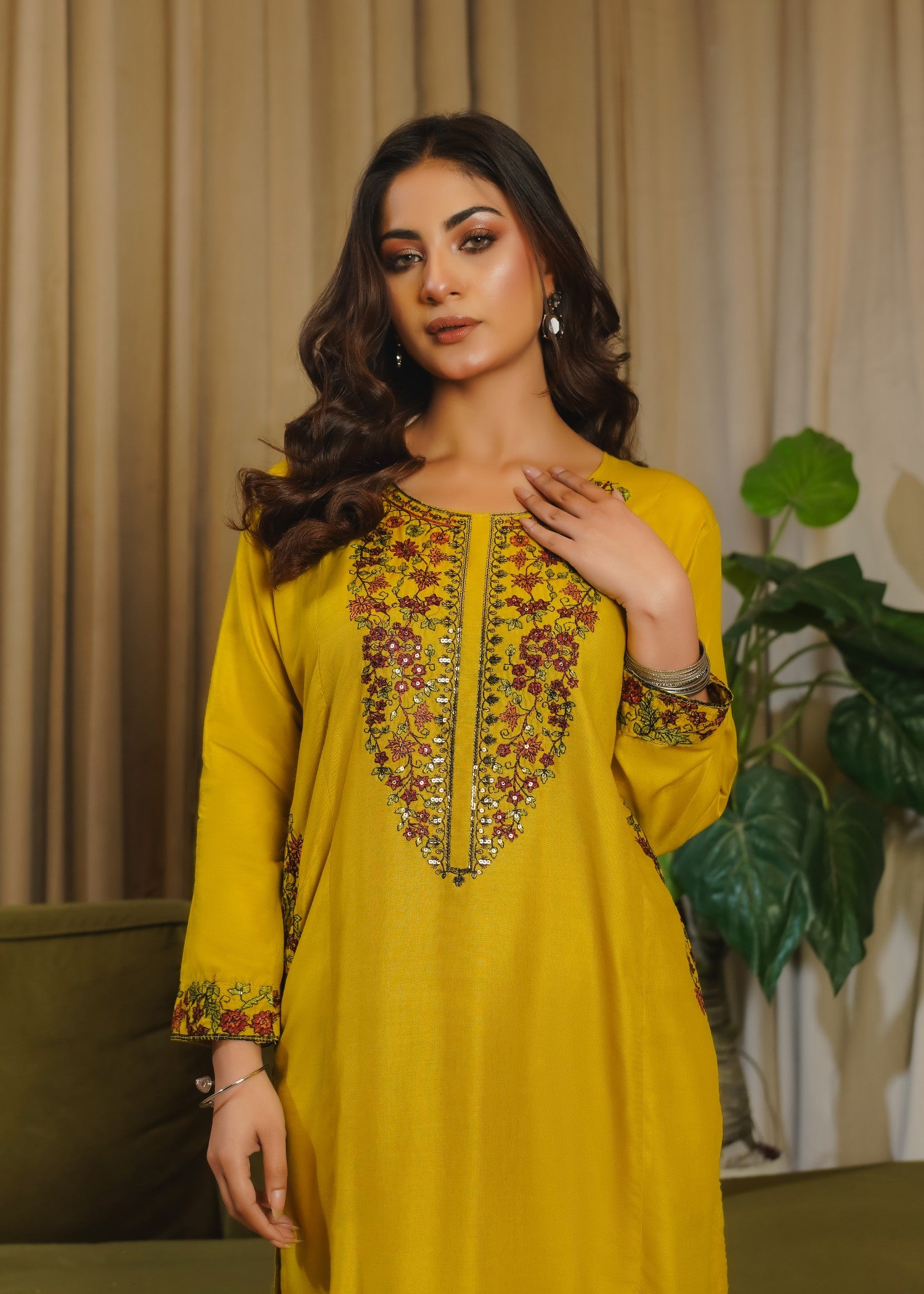 linen Kurta Set in Gold