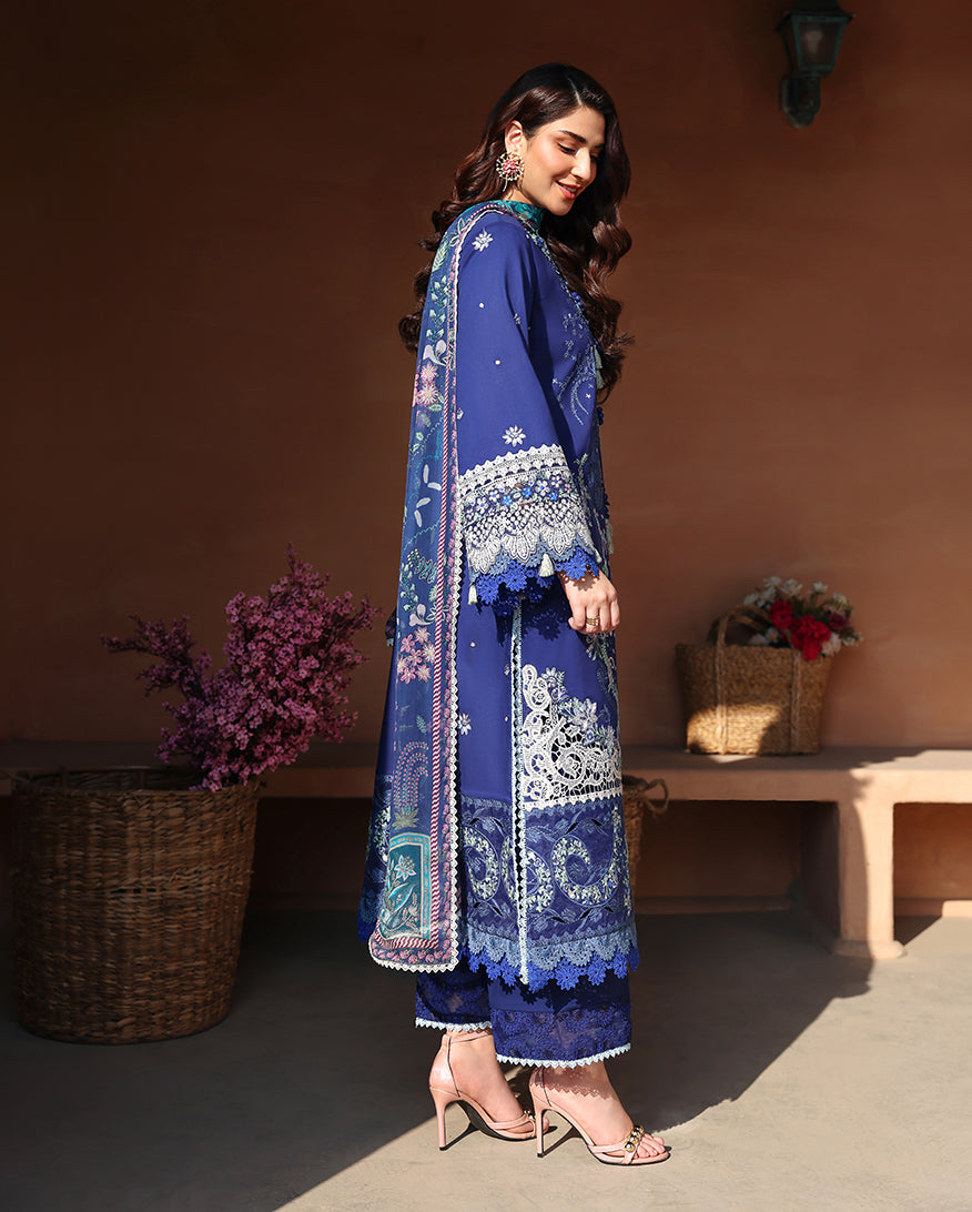 Reveire Lawn – Lunara