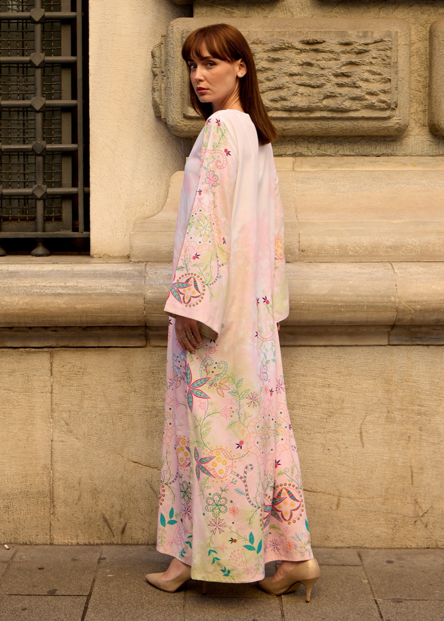 crepe polyester Kaftan in Pink