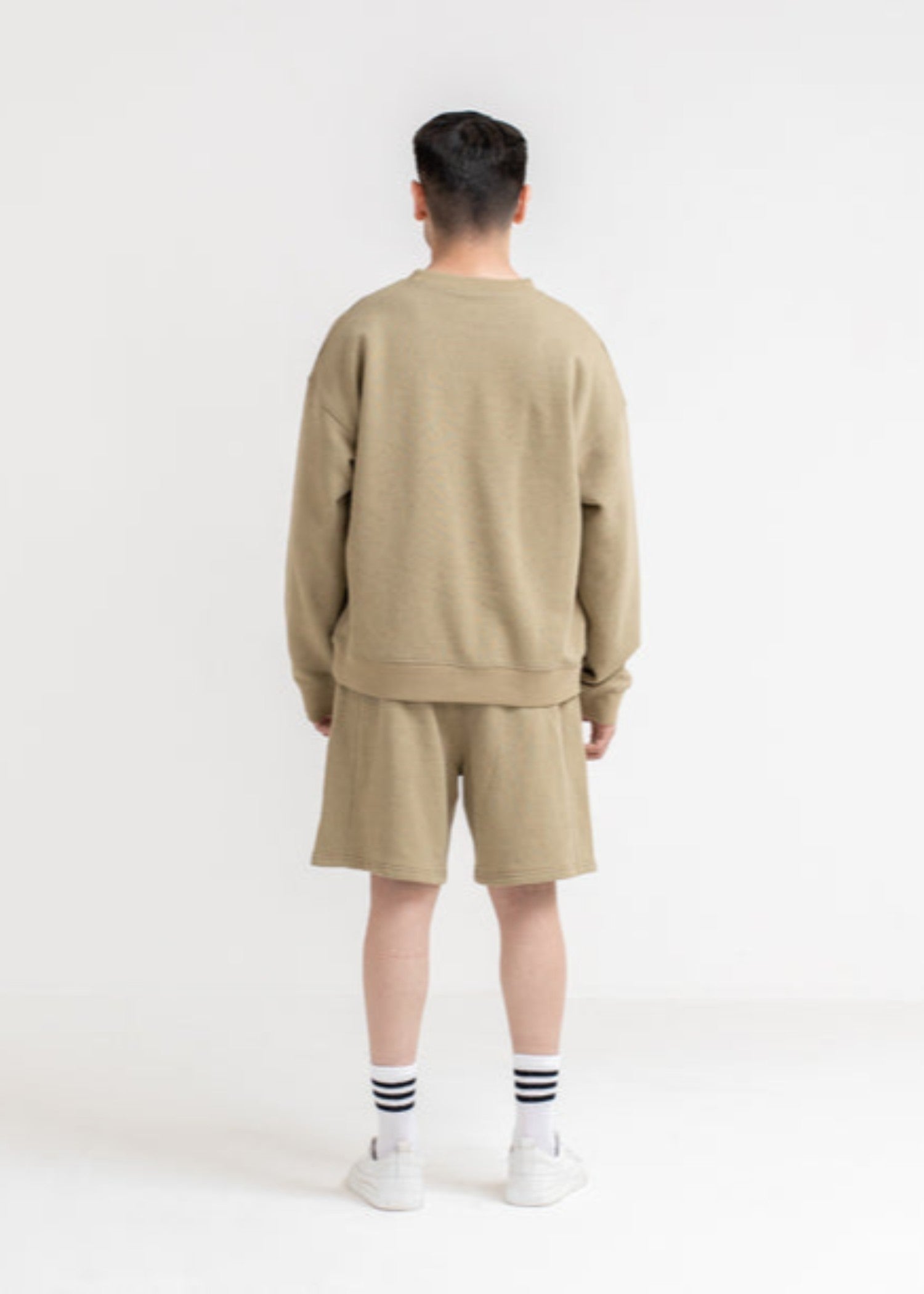 fleece Sweatshirt in Tan brown
