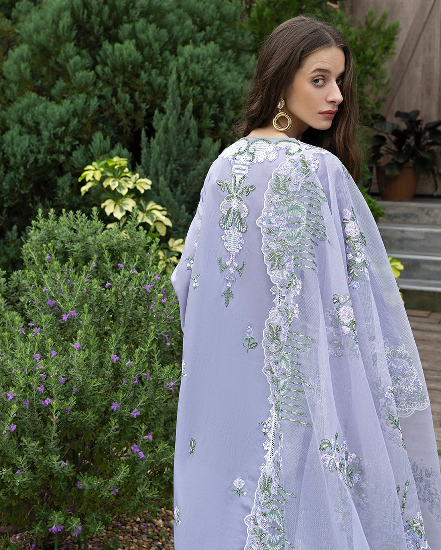 Mon Tresor Luxe Lawn – Vera