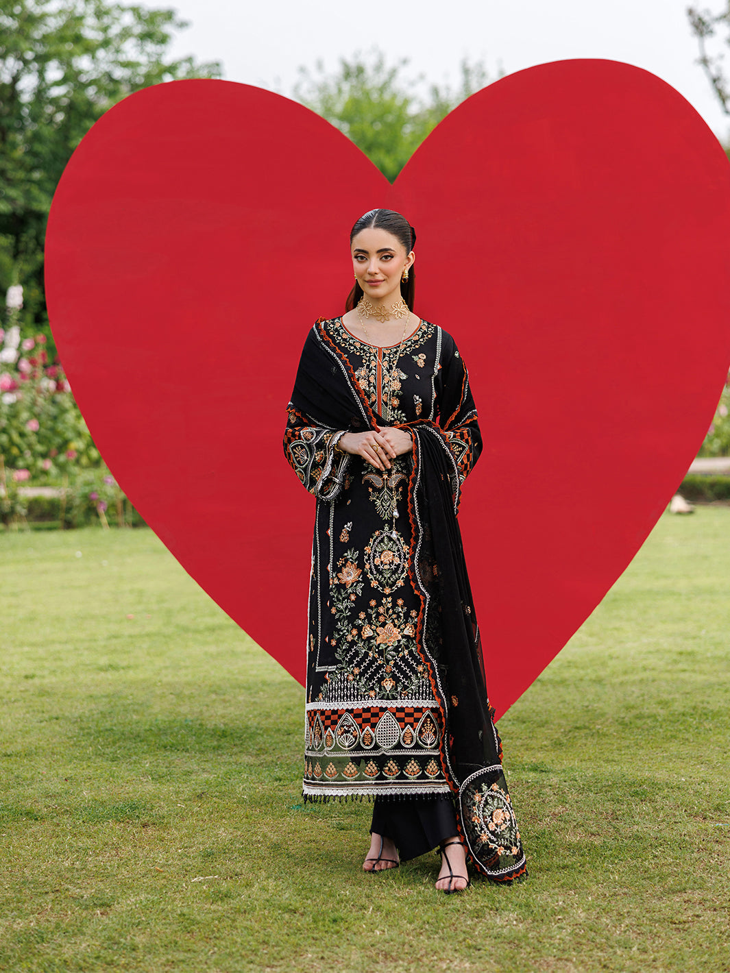 Morbagh Luxury Lawn – M-11