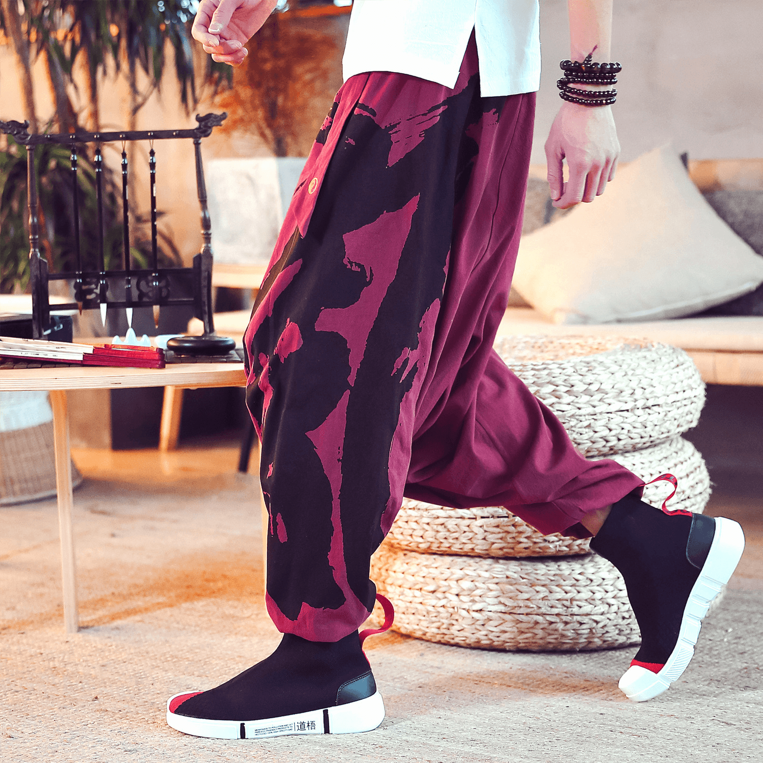 Loose Cropped Trousers with Bouquet Feet Trousers Men