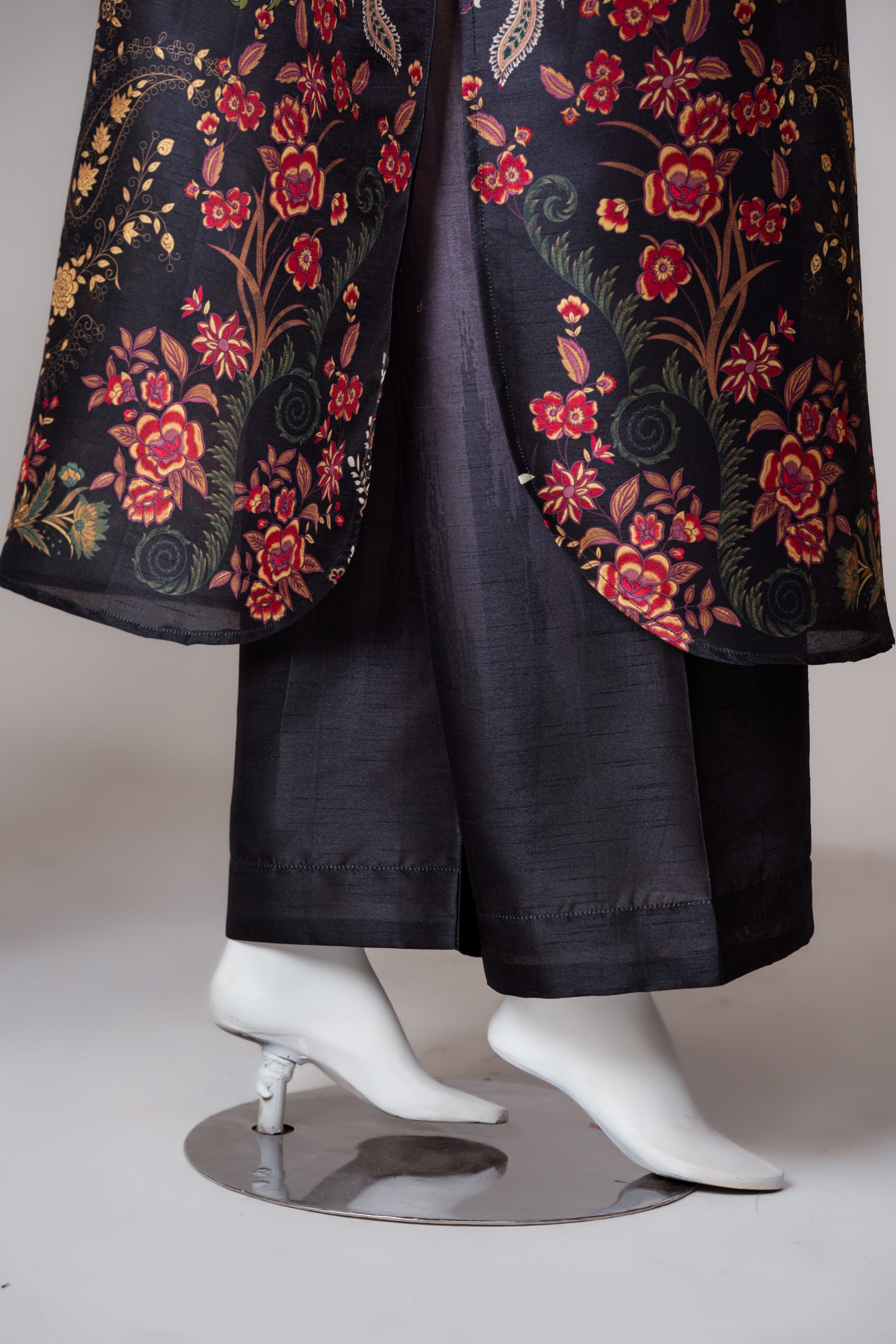 silk Kurta Set in Black, mauve