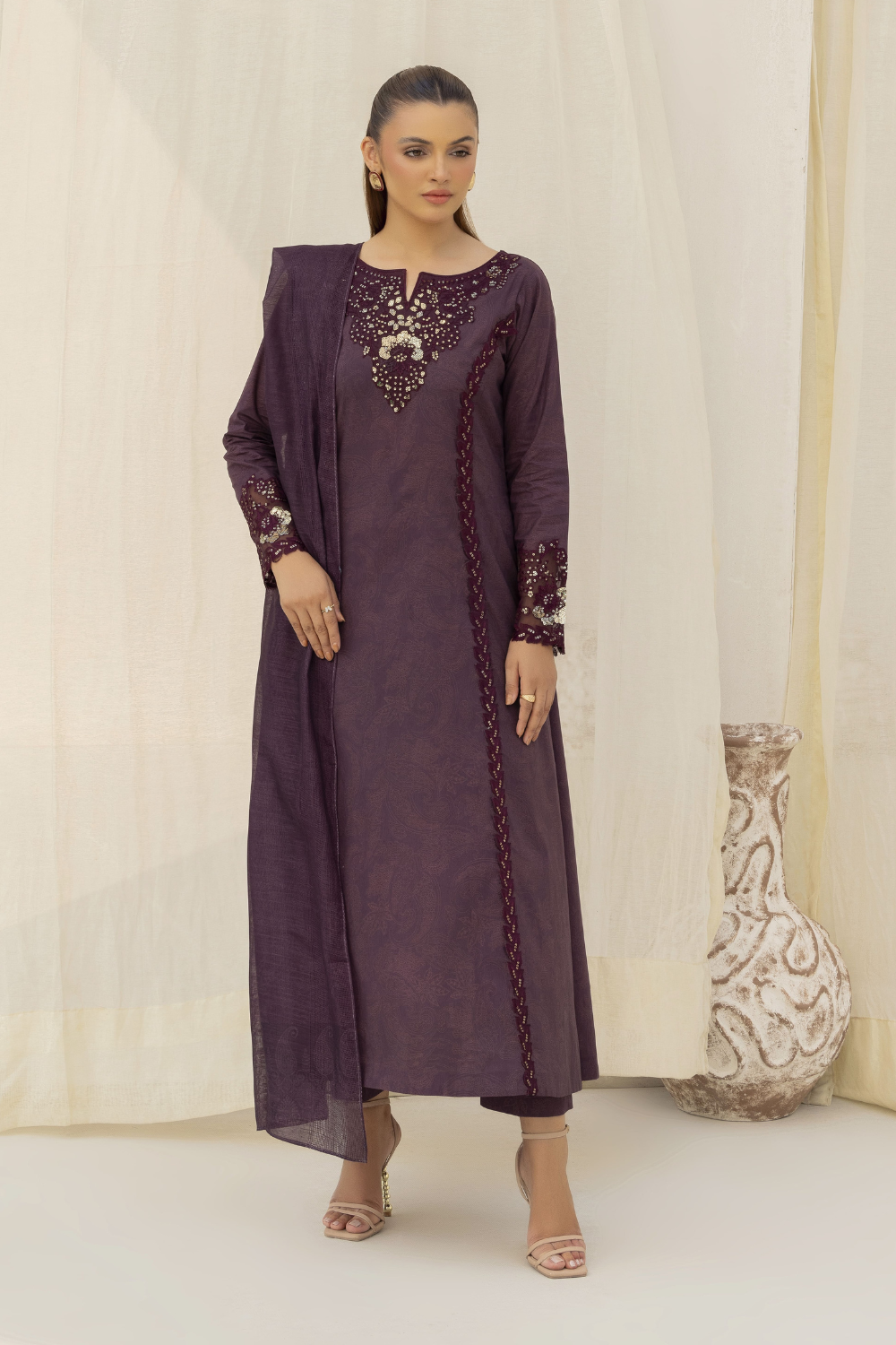 lawn Pishwas in Maroon