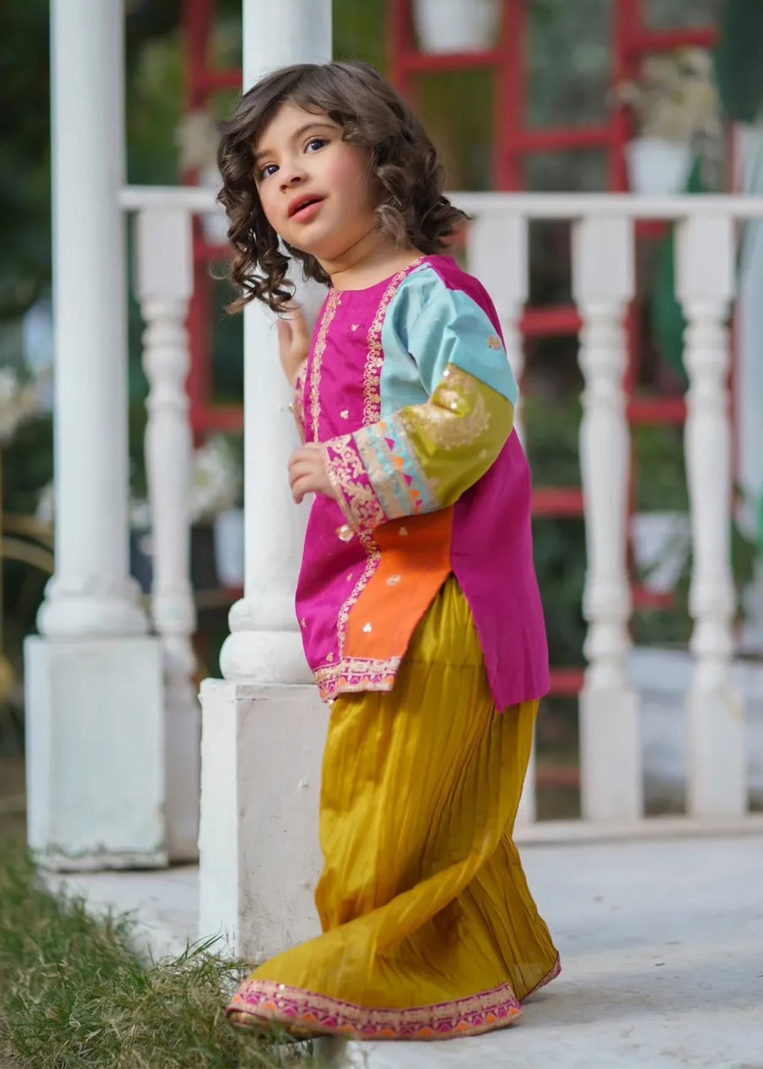 raw silk Kurta Set in Multi