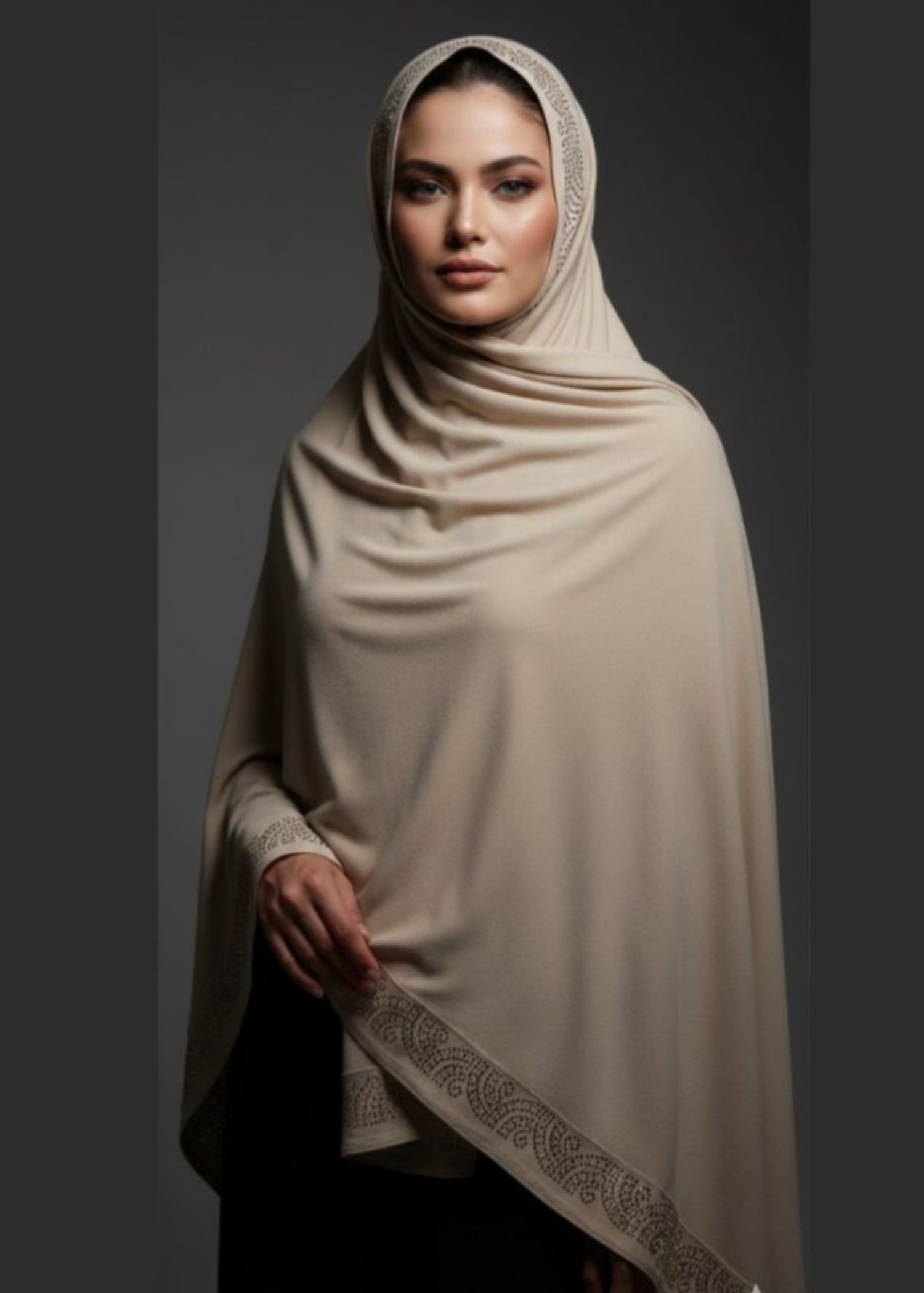 georgette Chaddar in Beige, gold