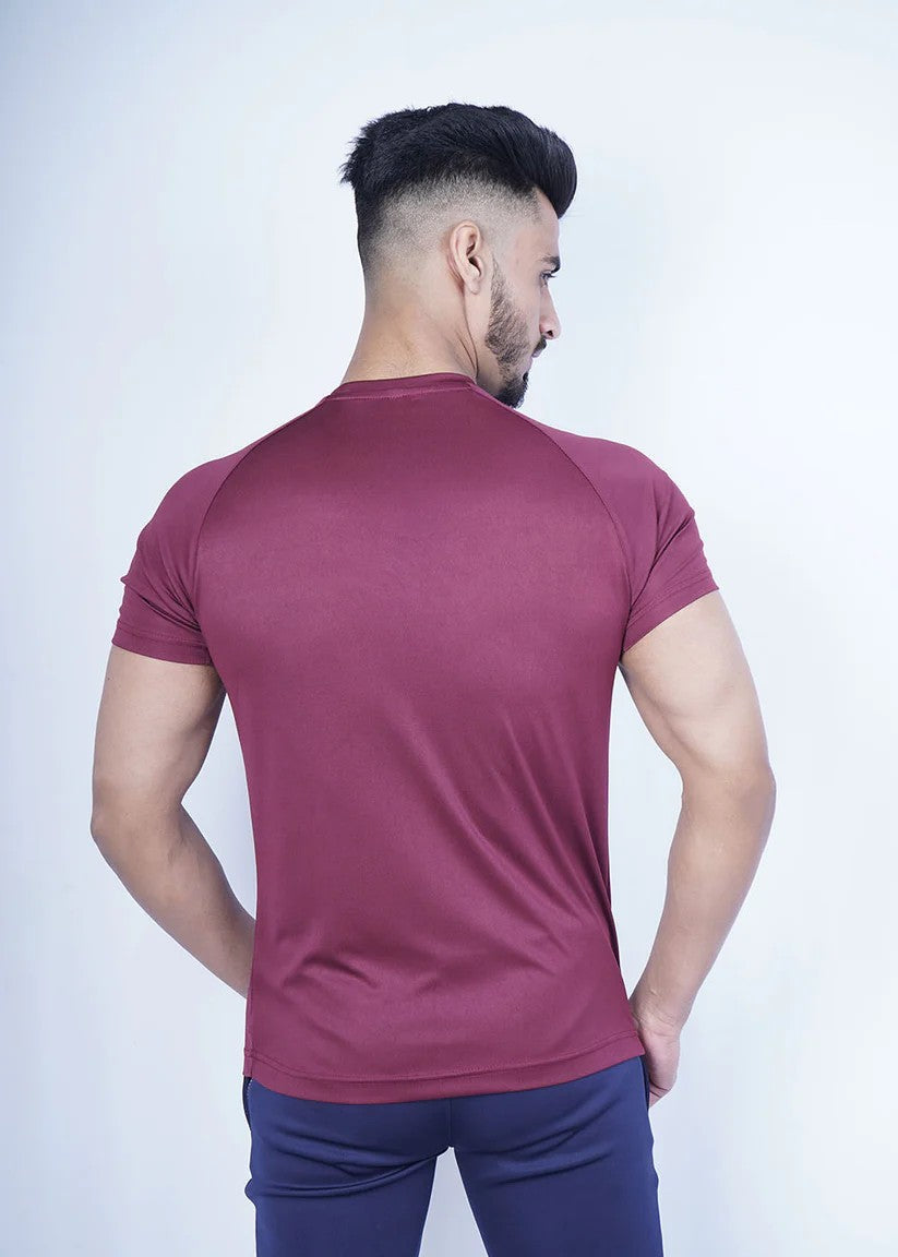 polyester T Shirt in Maroon