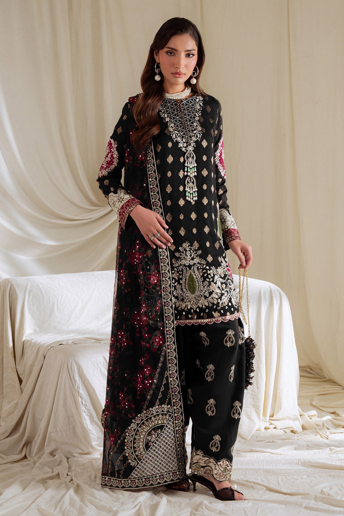 Omara Eid Formals – NEL-95