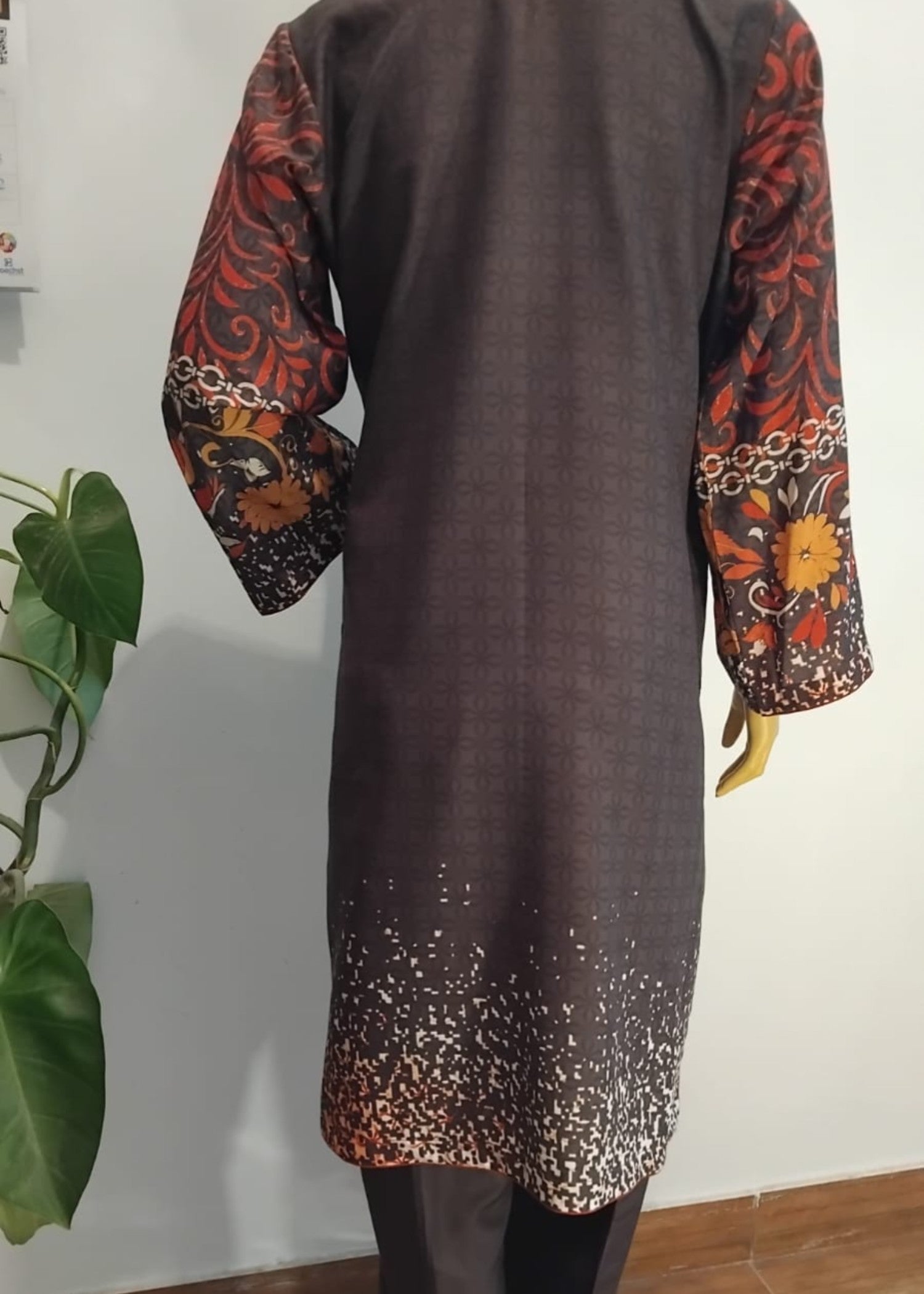 silk finish lawn Unstitched in Dark brown, mustard, peanut