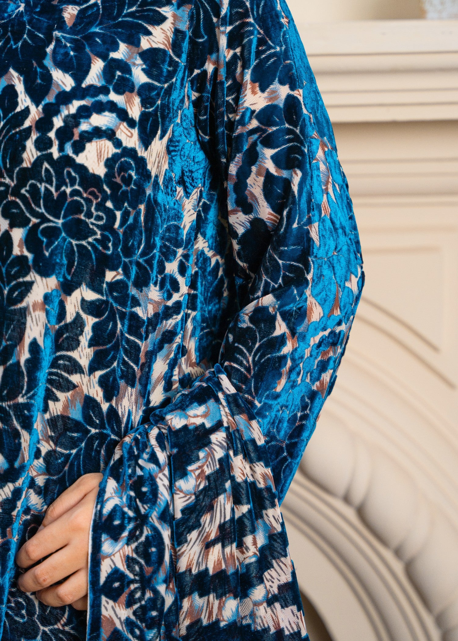 velvet Kurta Set in Sapphire blue
