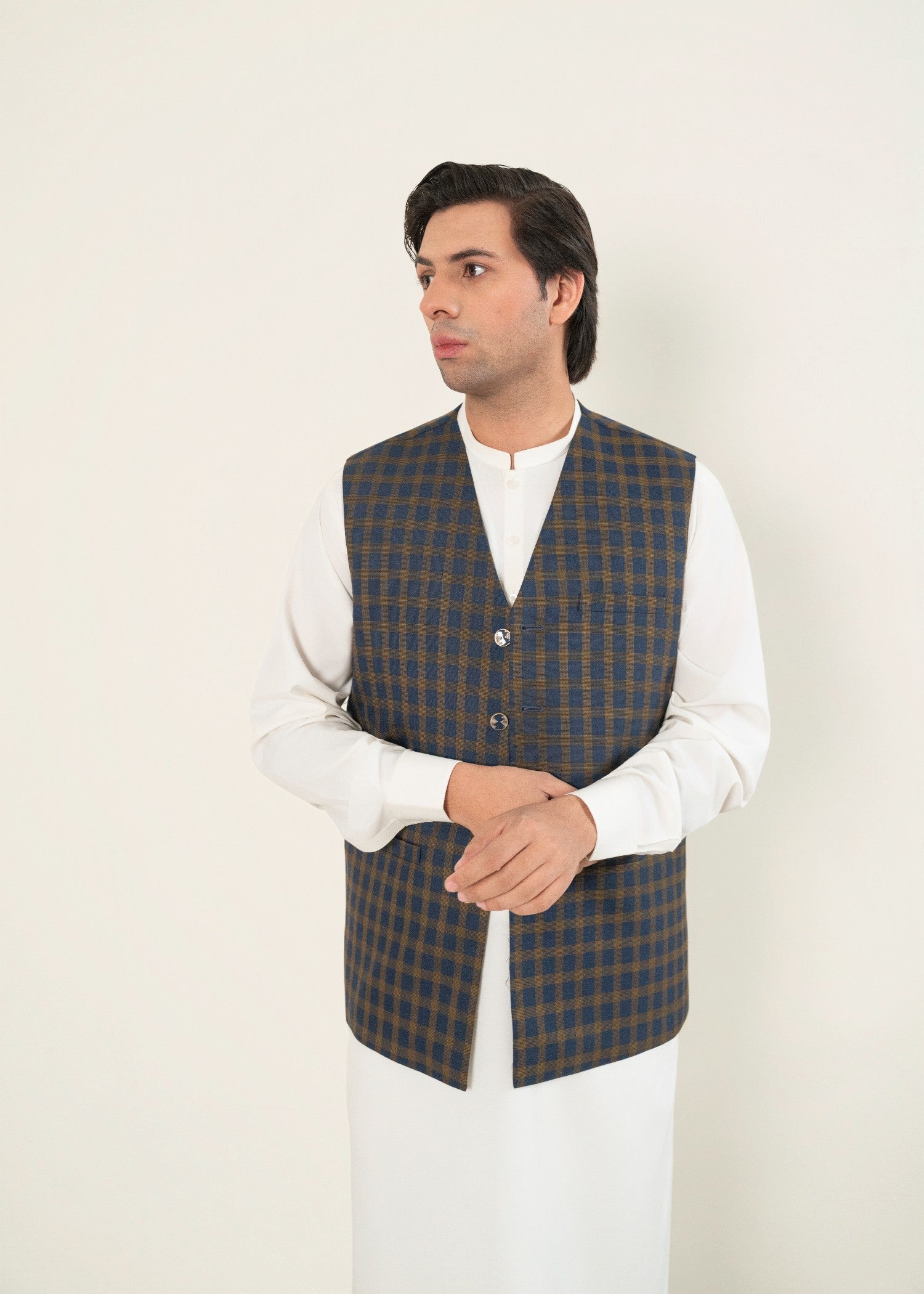 suiting Waistcoat in Navy blue by Yes the instyle