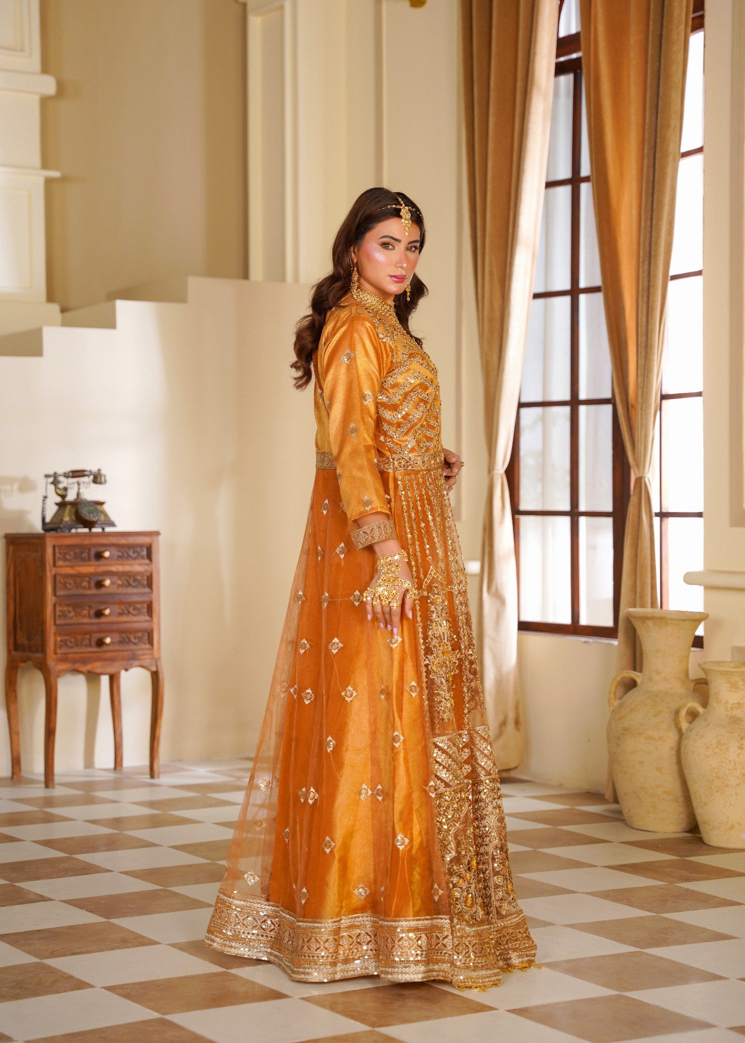 zari net Maxi in Mari gold