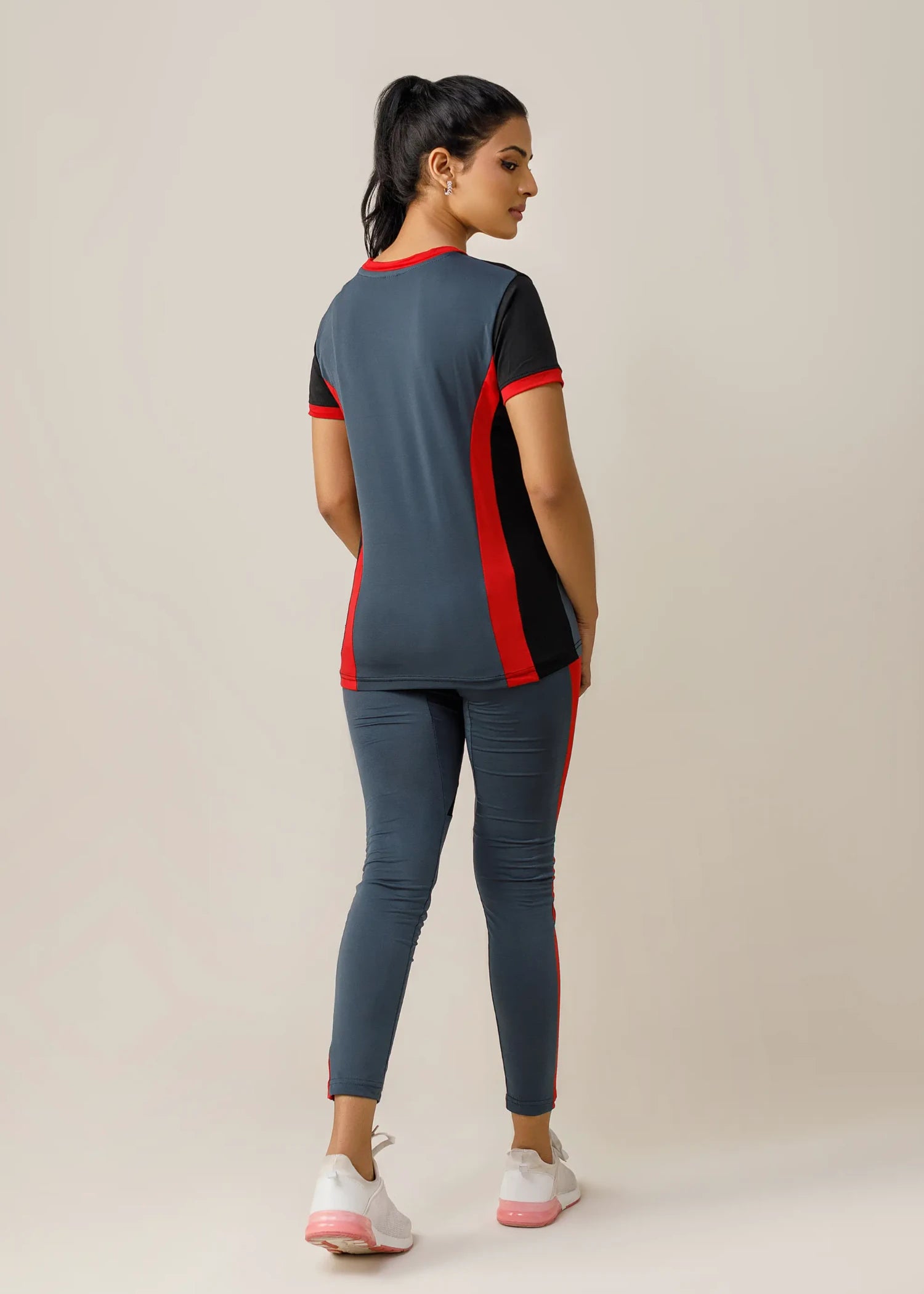 viscose jersey Tracksuit in Black, grey, red