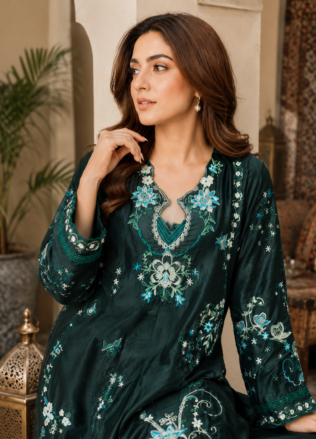 silk charmeuse Kaftan in Bottle green