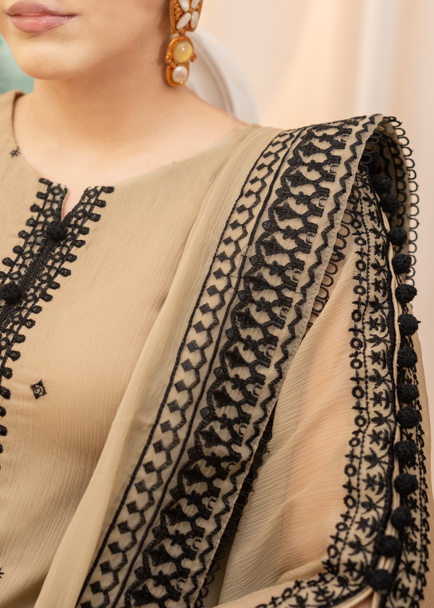 bemberg crinkle chiffon Kurta Set in Beige