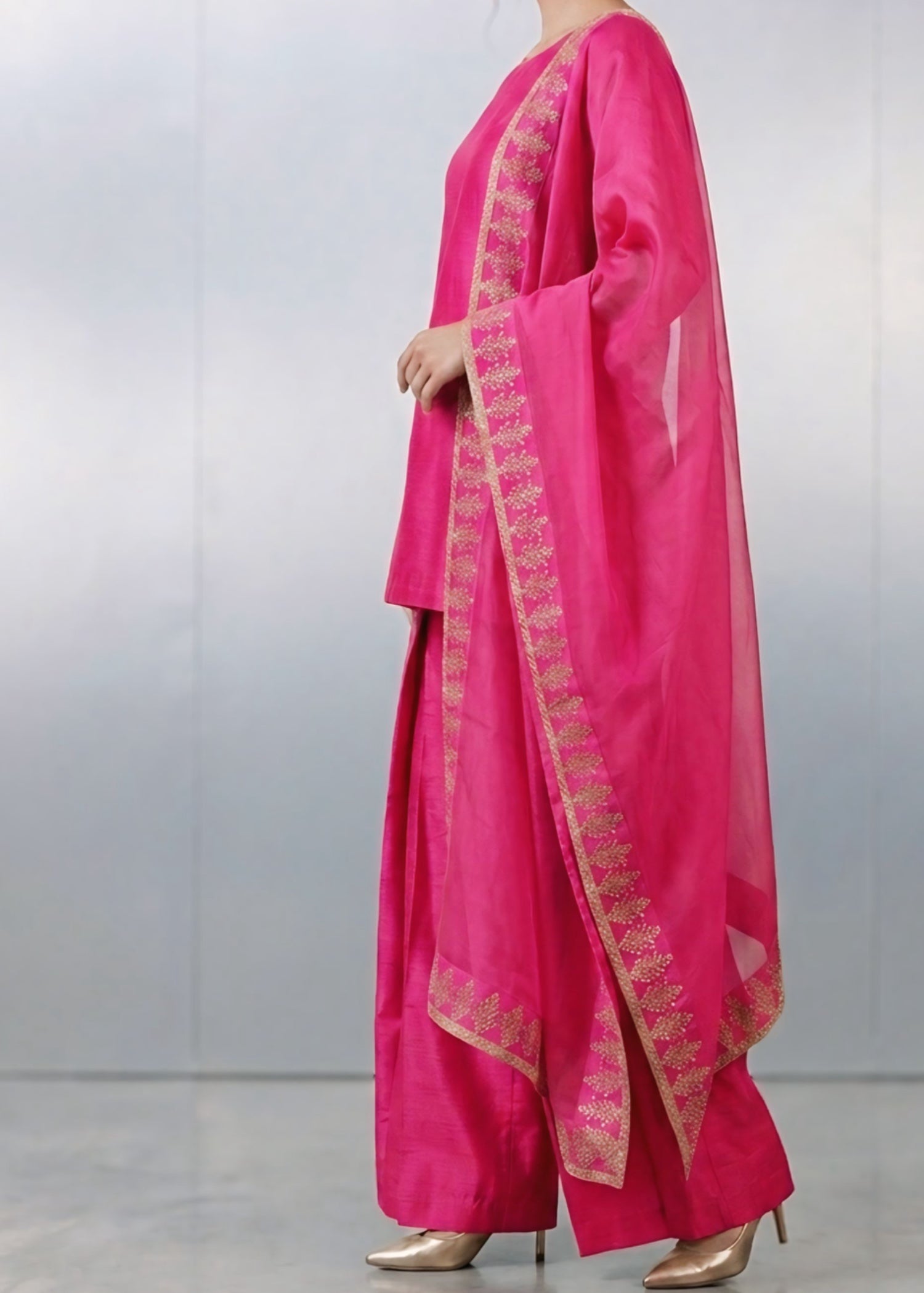 indian raw silk Kurta Set in Hot pink