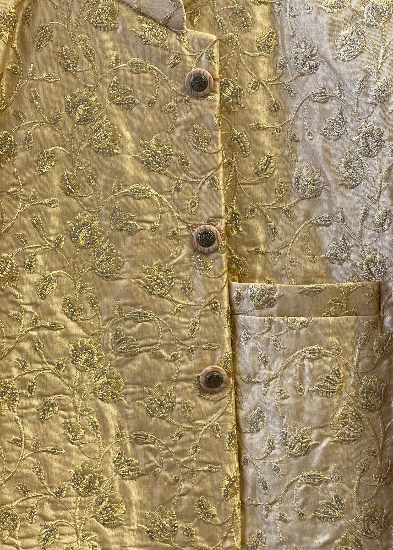 silk Prince Coat in Gold, champagne