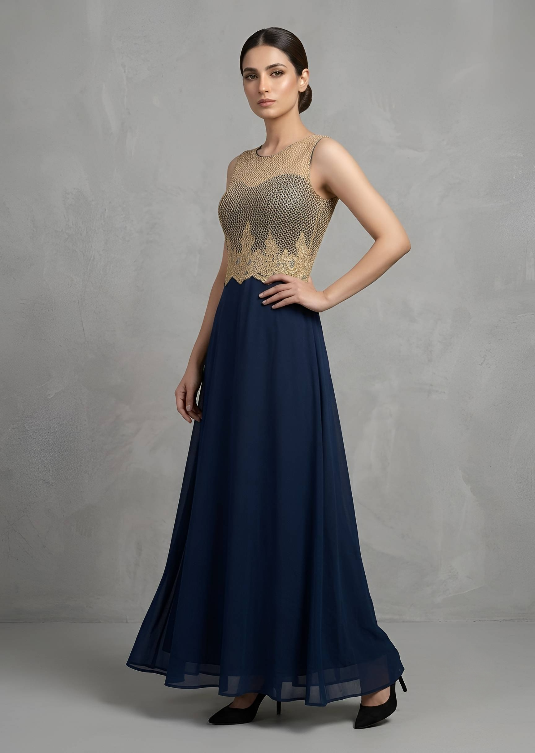 smoky georgette Maxi in Navy blue