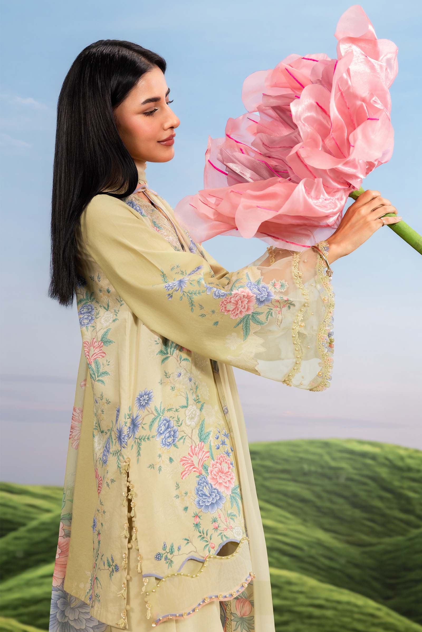 MBasics Dreamscape Lawn – MB1411A