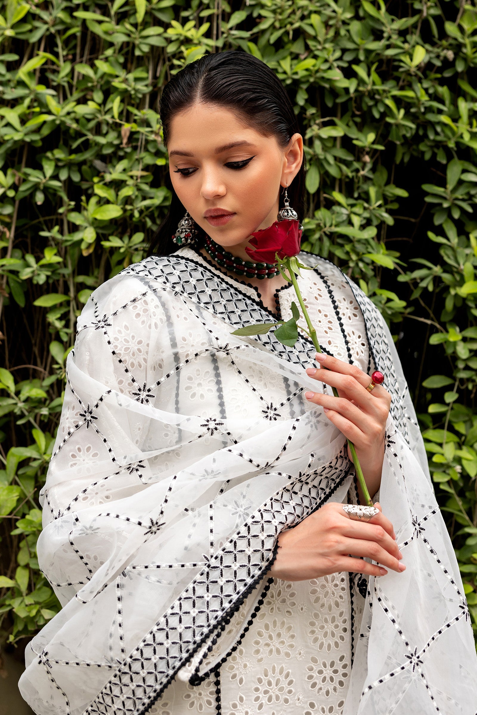 Summer Lawn – Linnea