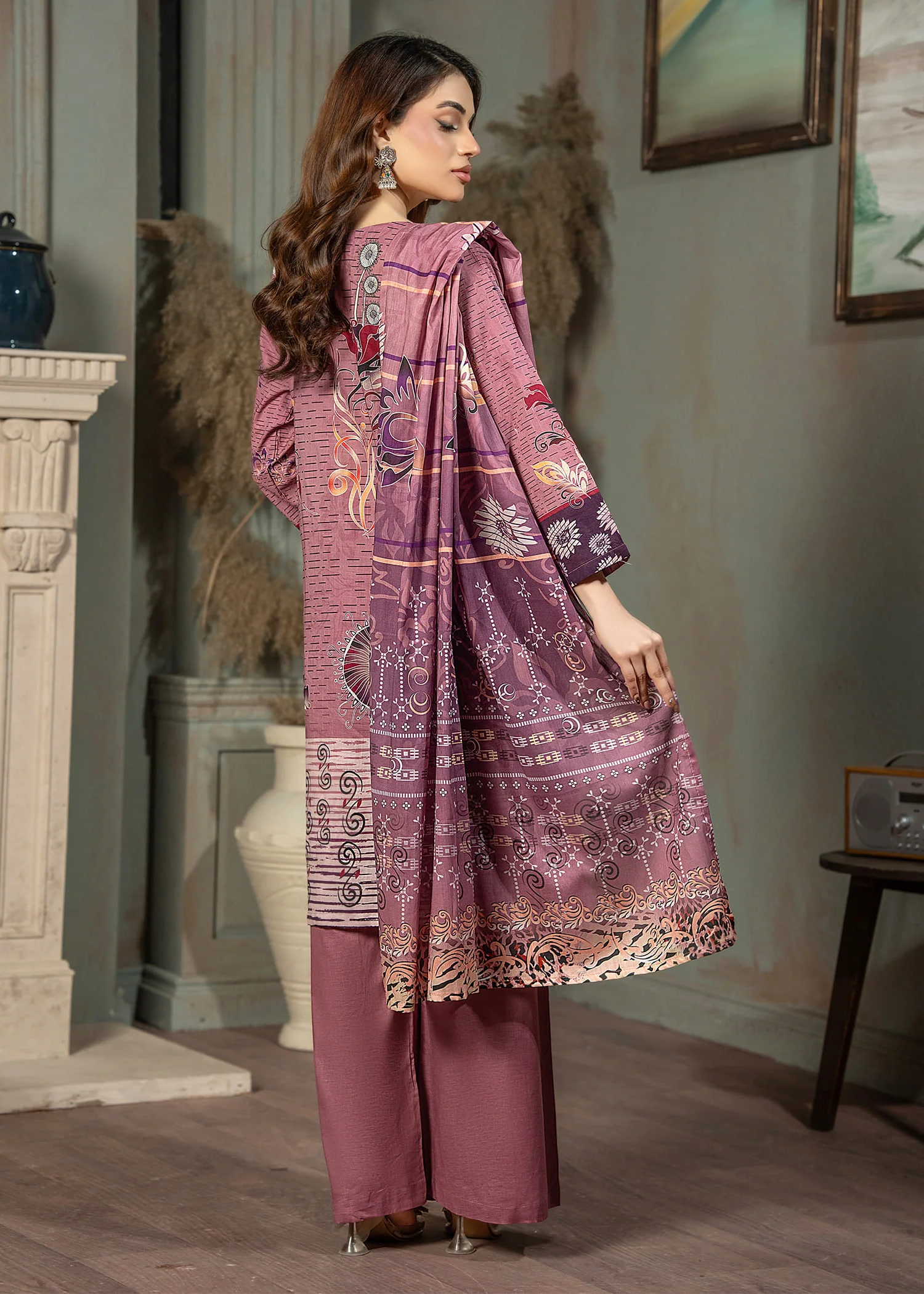 lawn Kurta Set in Purple taupe