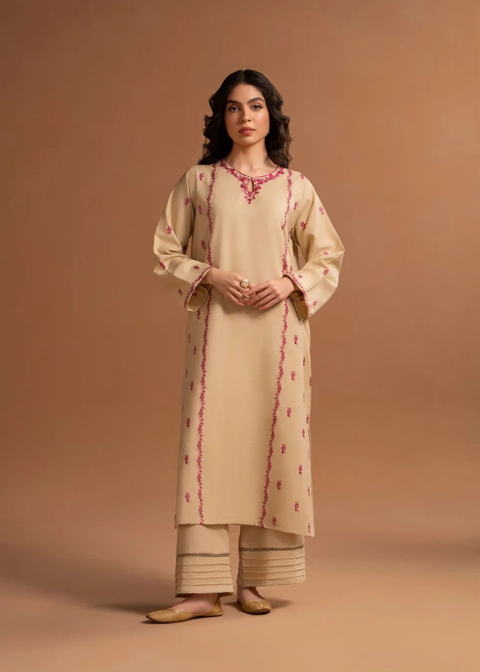 karandi Kurta Set in Beige