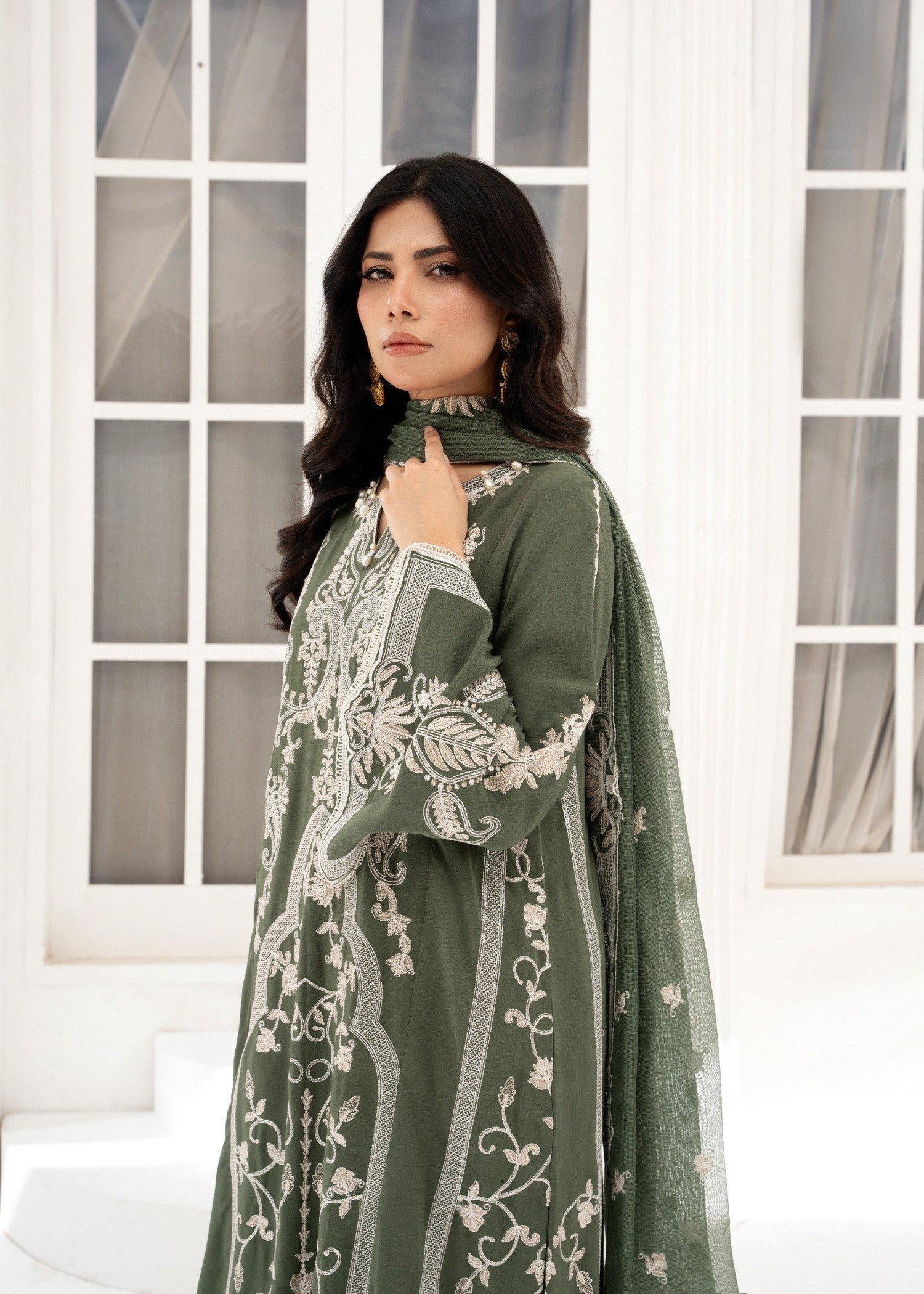 crepe Kurta Set in Sage green