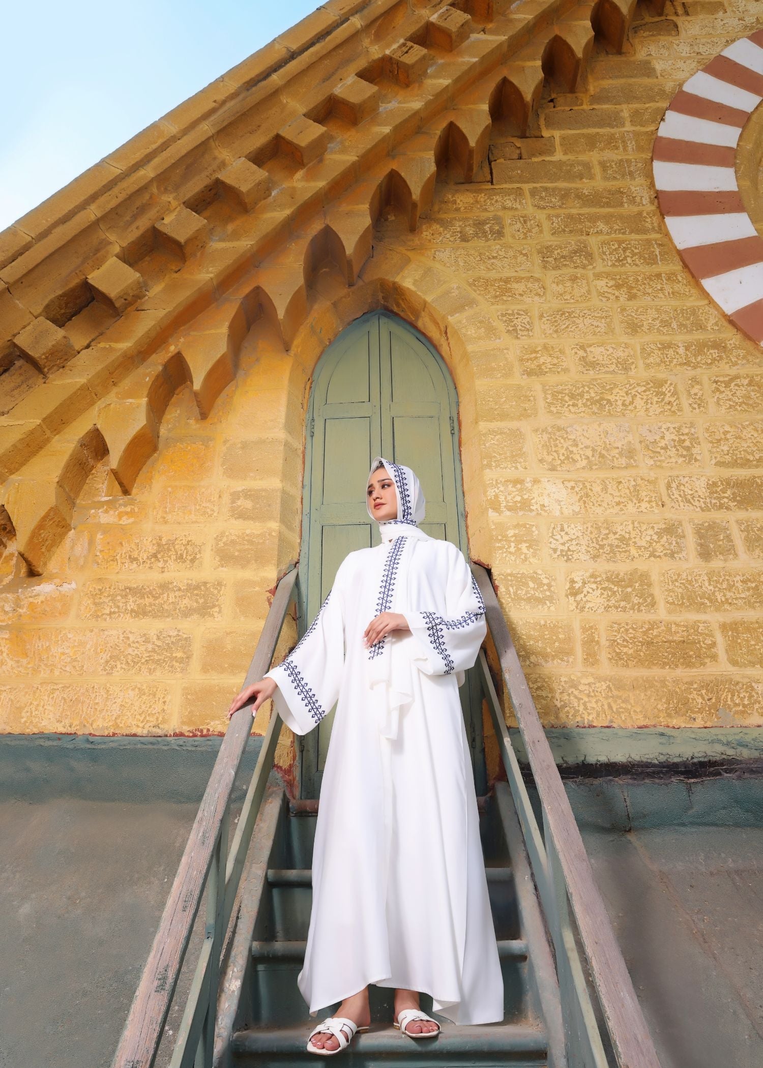 polyester Abaya in White