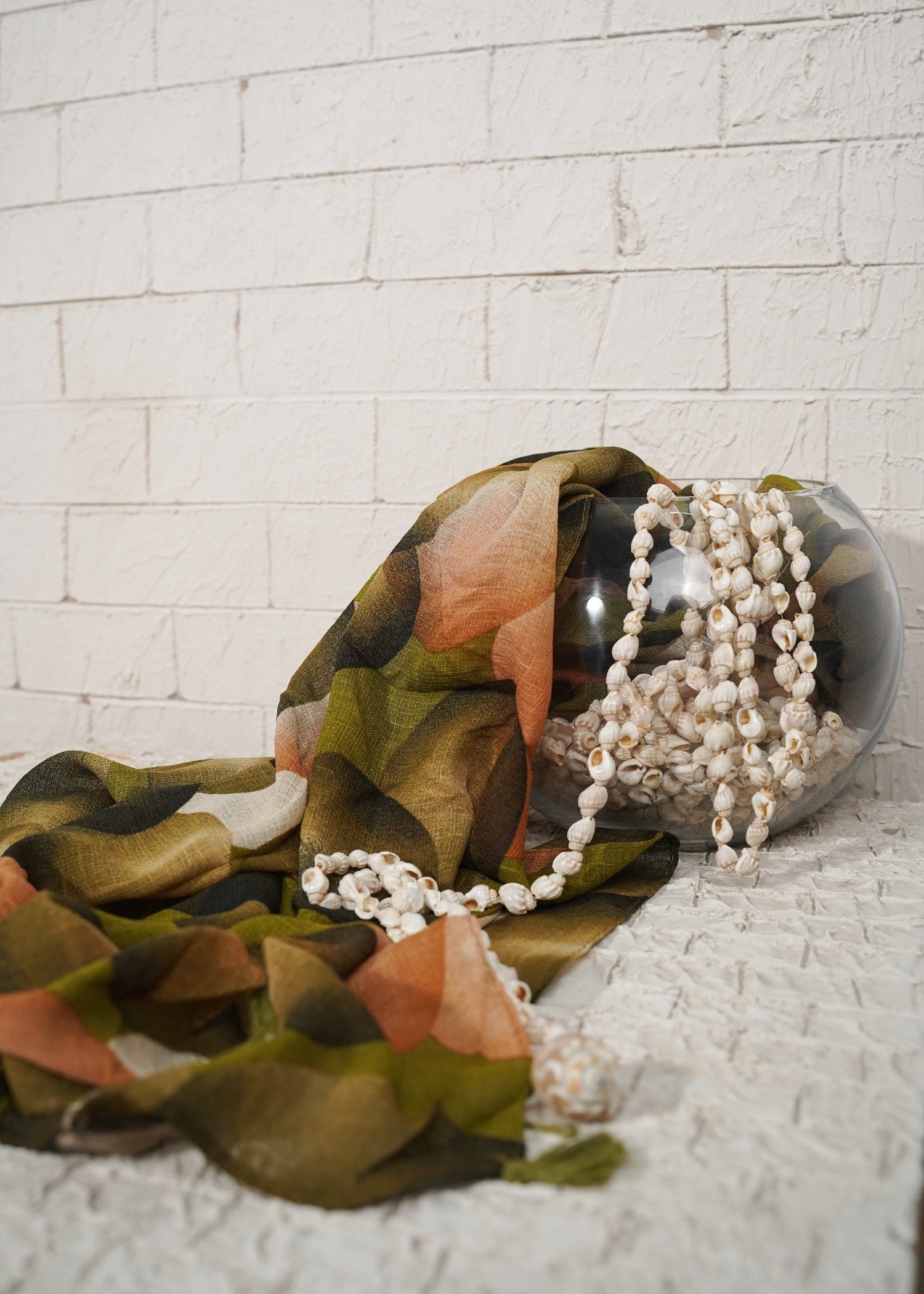 slub lawn Hijab in Multi, olive green
